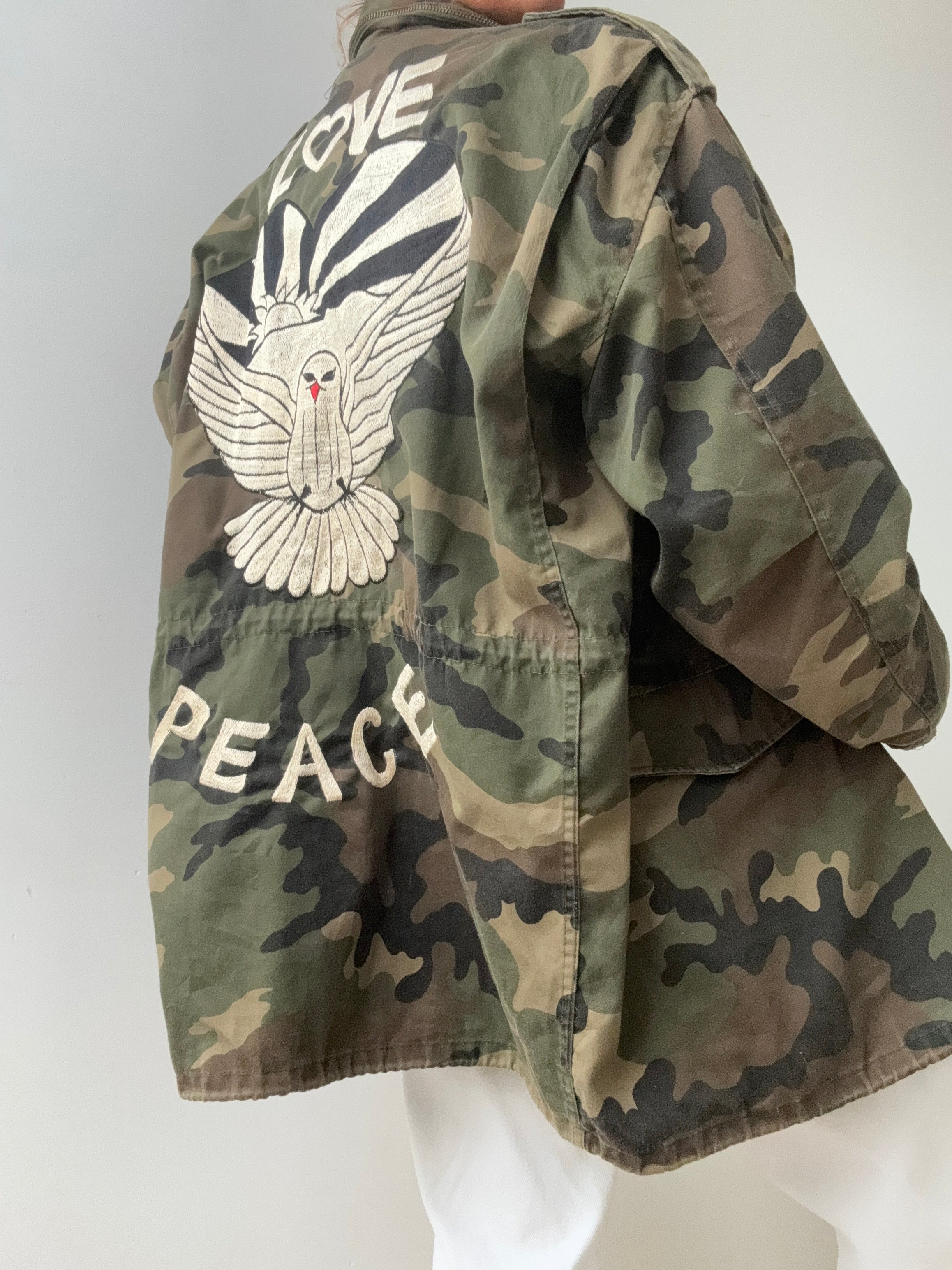 Future Nomads Jackets Large Love Peace Camo Army Jacket Sunrays