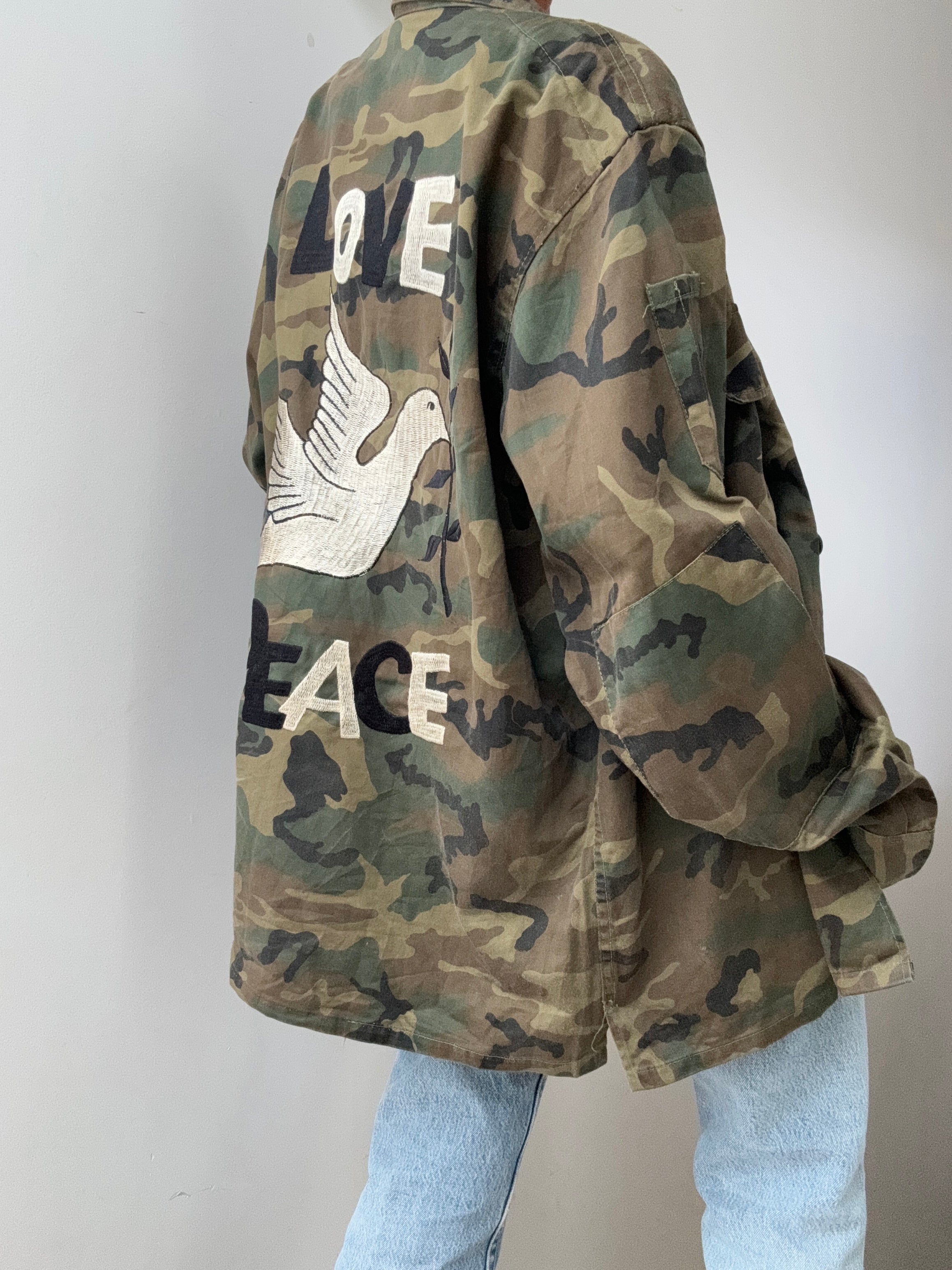 Future Nomads Jackets Large Love Peace Camoflauge Army Jacket AW242