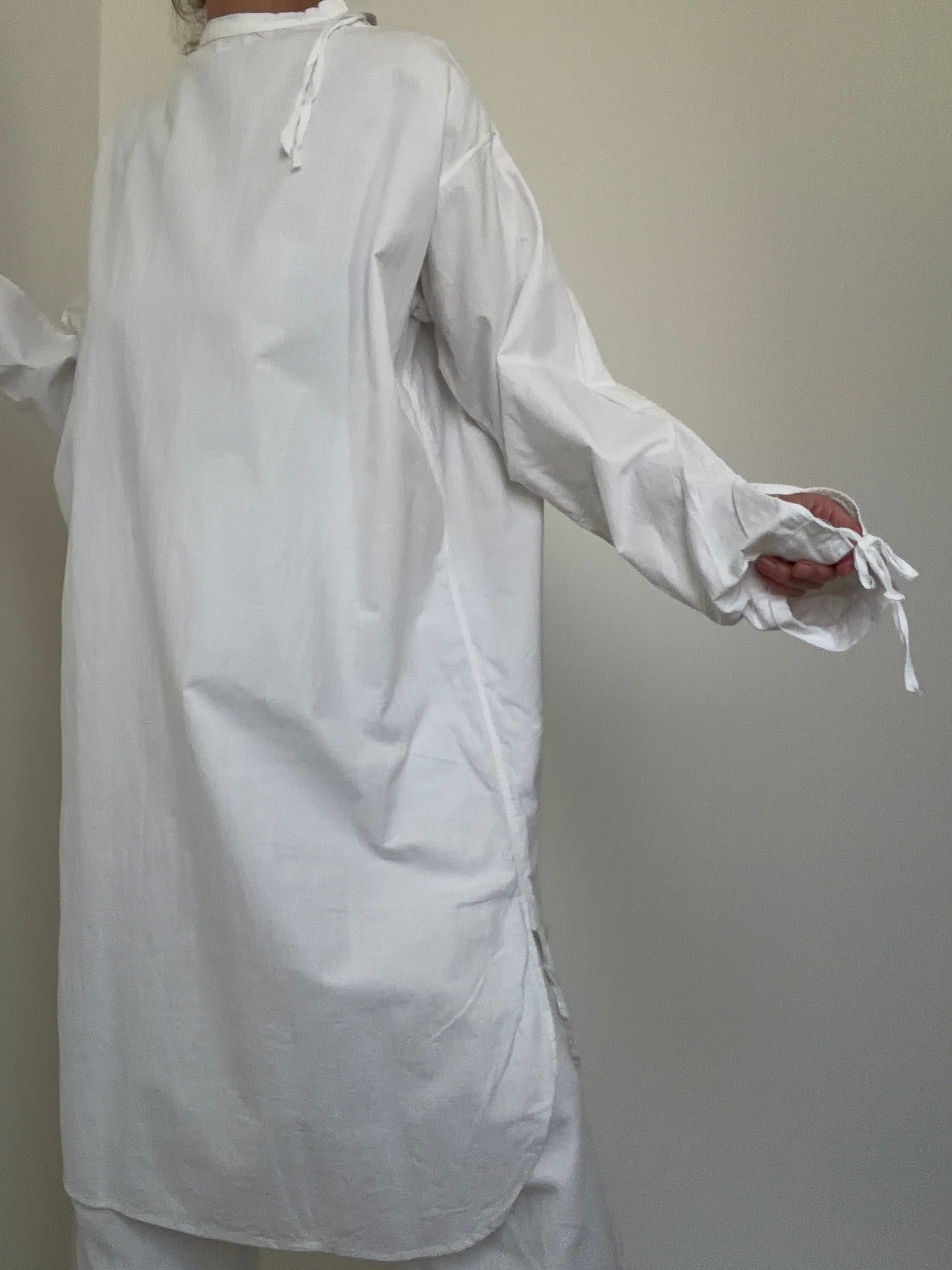 White Vintage Medical Gown | Jackets