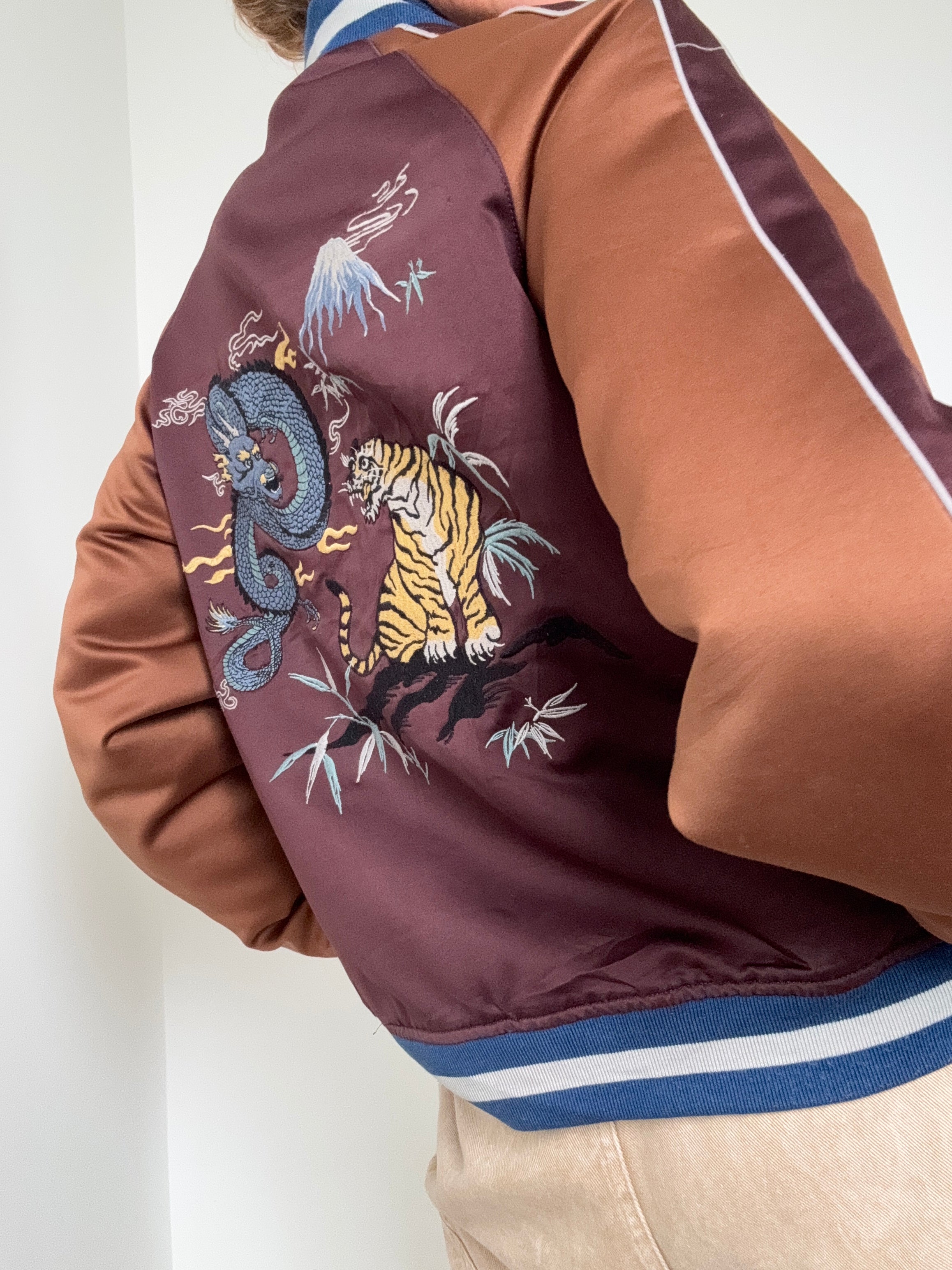 Future Nomads Jackets Medium-Large Bomber Jacket Tiger Dragon