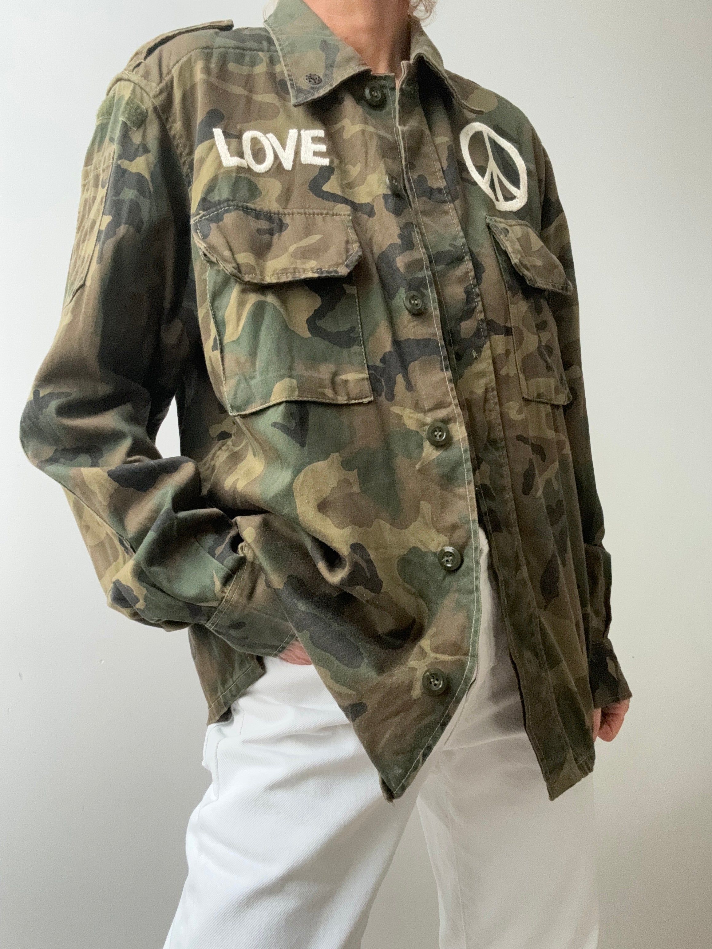 Future Nomads Jackets Medium Love Peace Army Jacket Camoflauge AW243