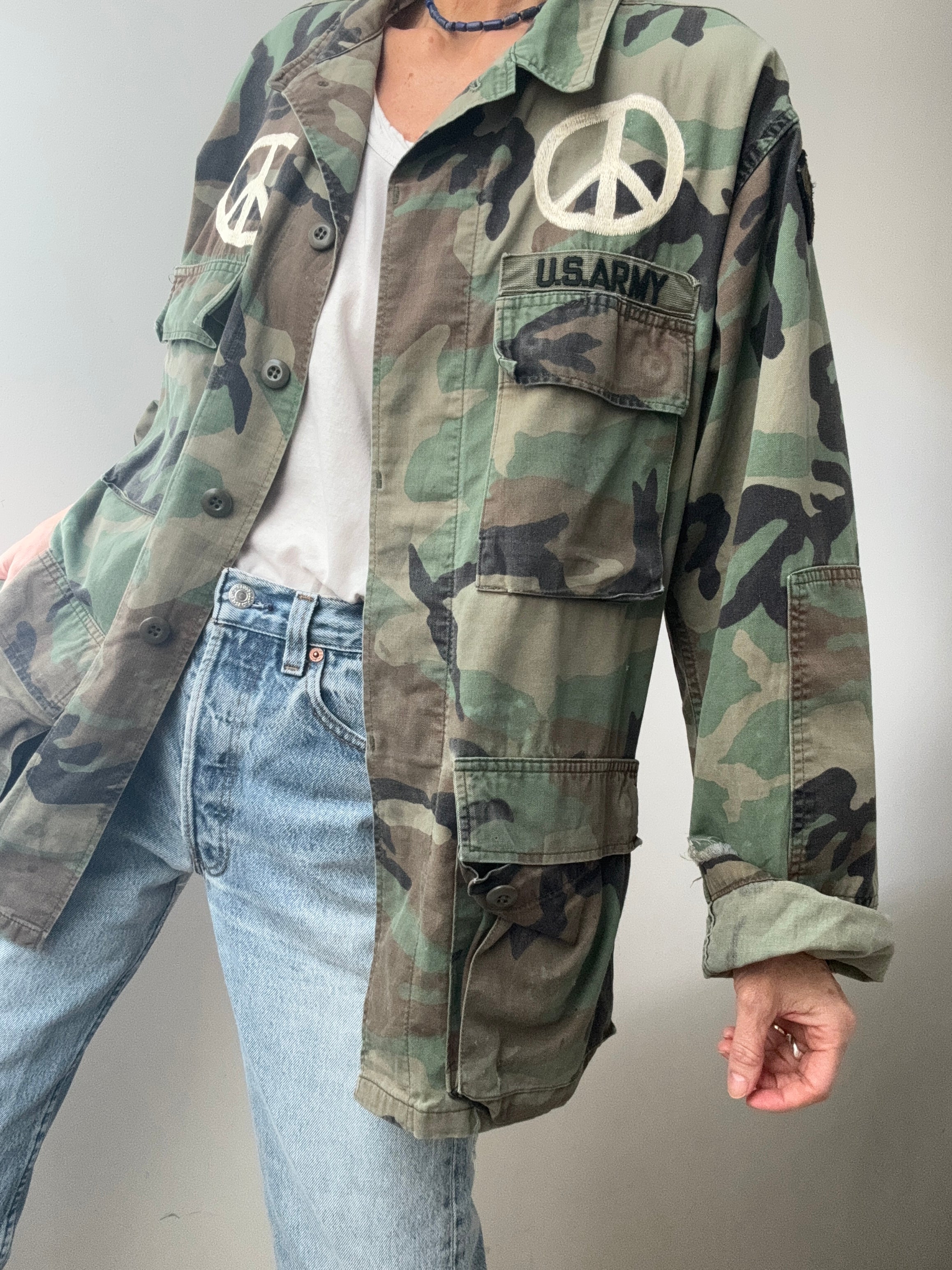 Future Nomads Jackets Medium Love Peace Camoflauge Army Jacket AW244