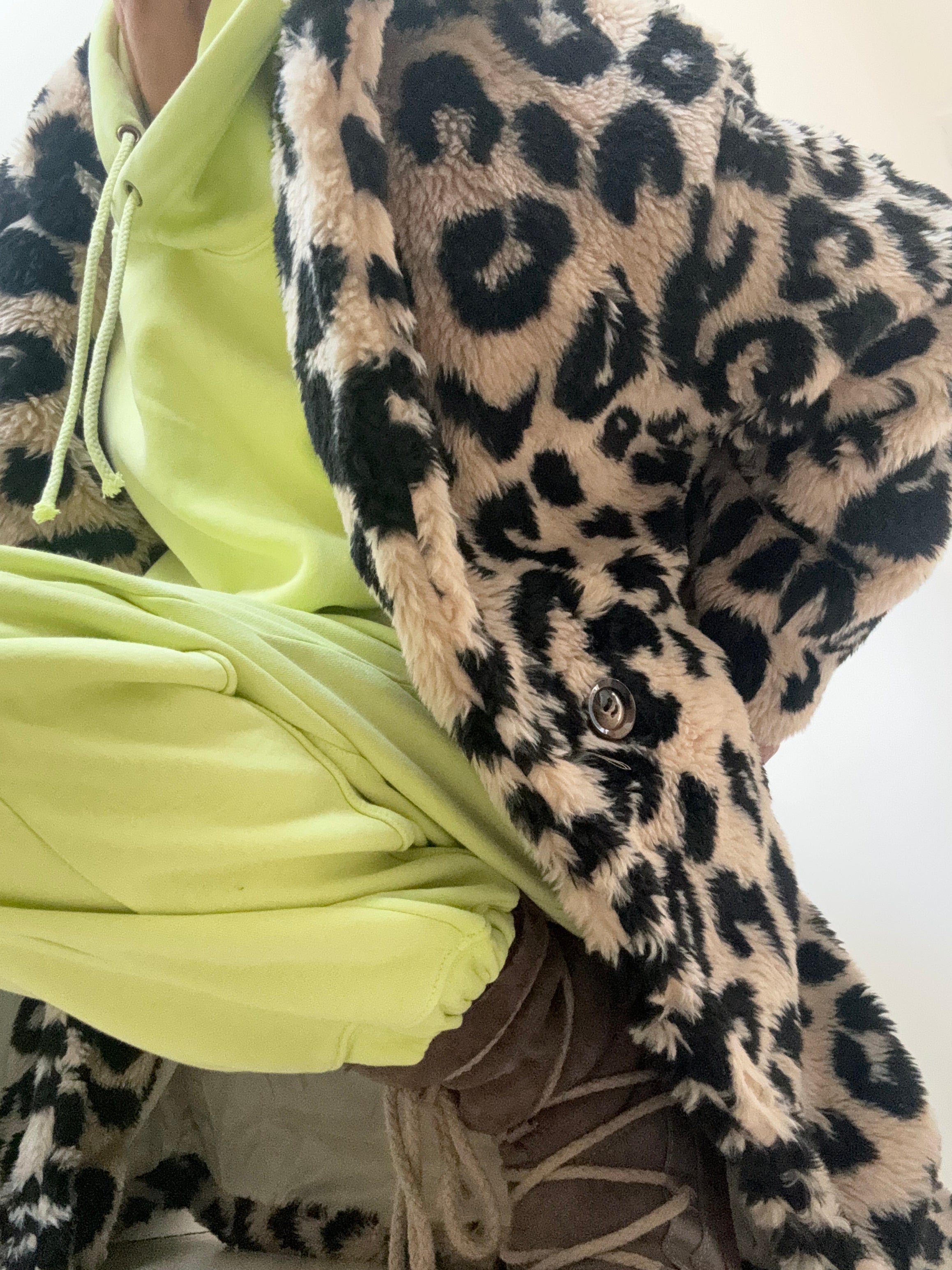 The Fluffy Leopard Jacket Jetsetbohemian