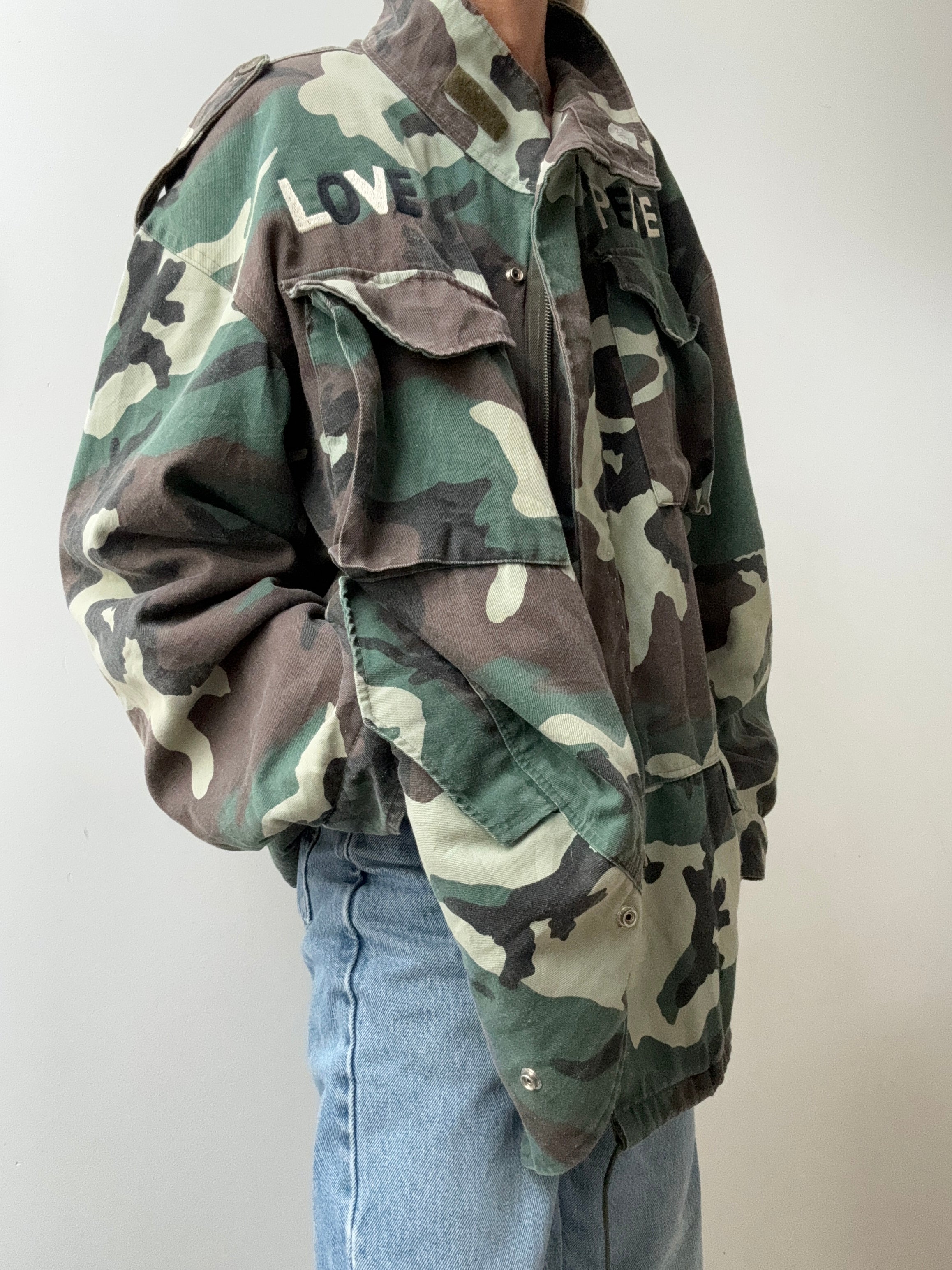 Future Nomads Jackets XLarge Love Peace Army Jacket Camo Padded Jacket