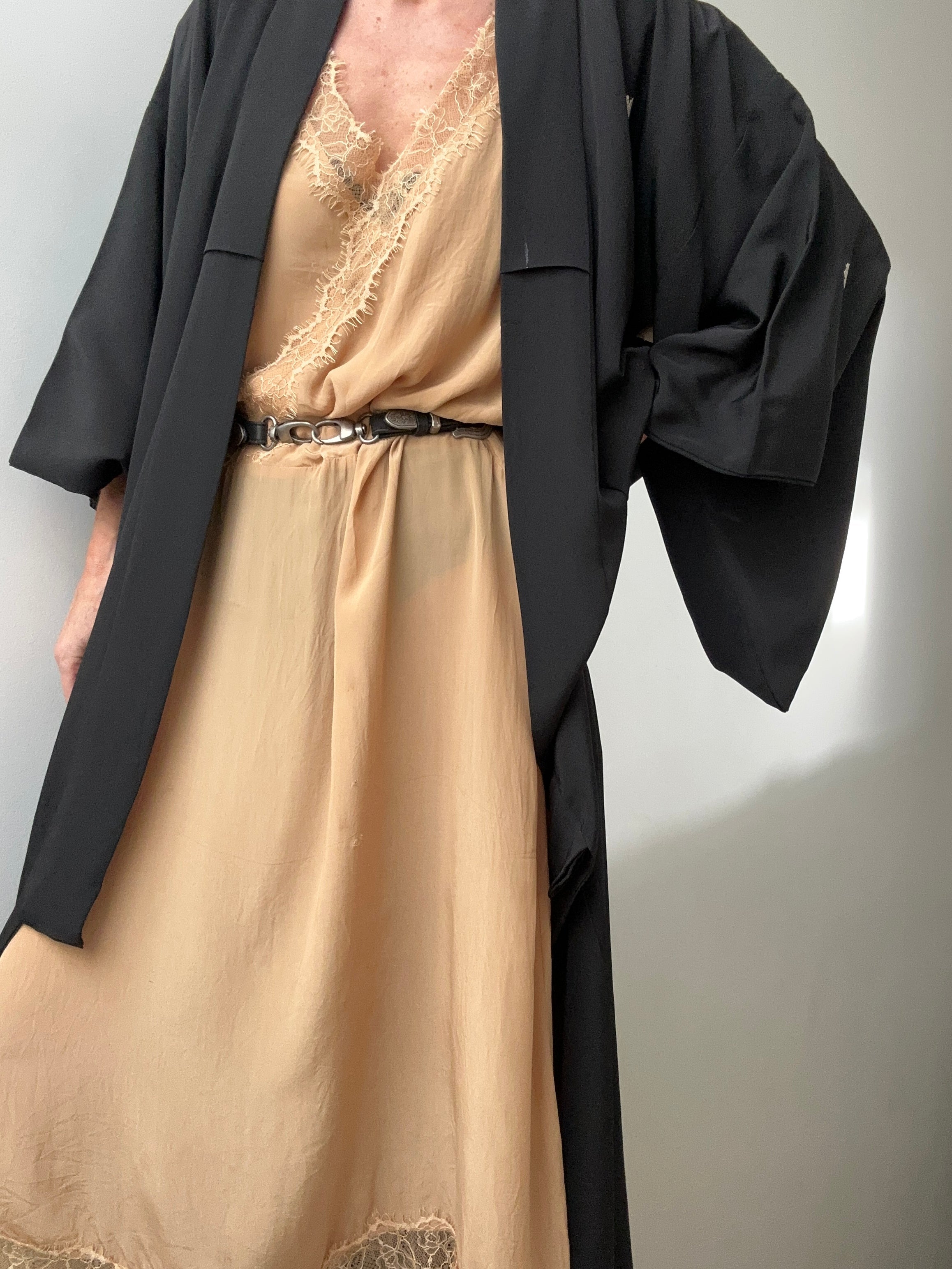 Future Nomads Kimonos Free Size Long Silk Black Kimono