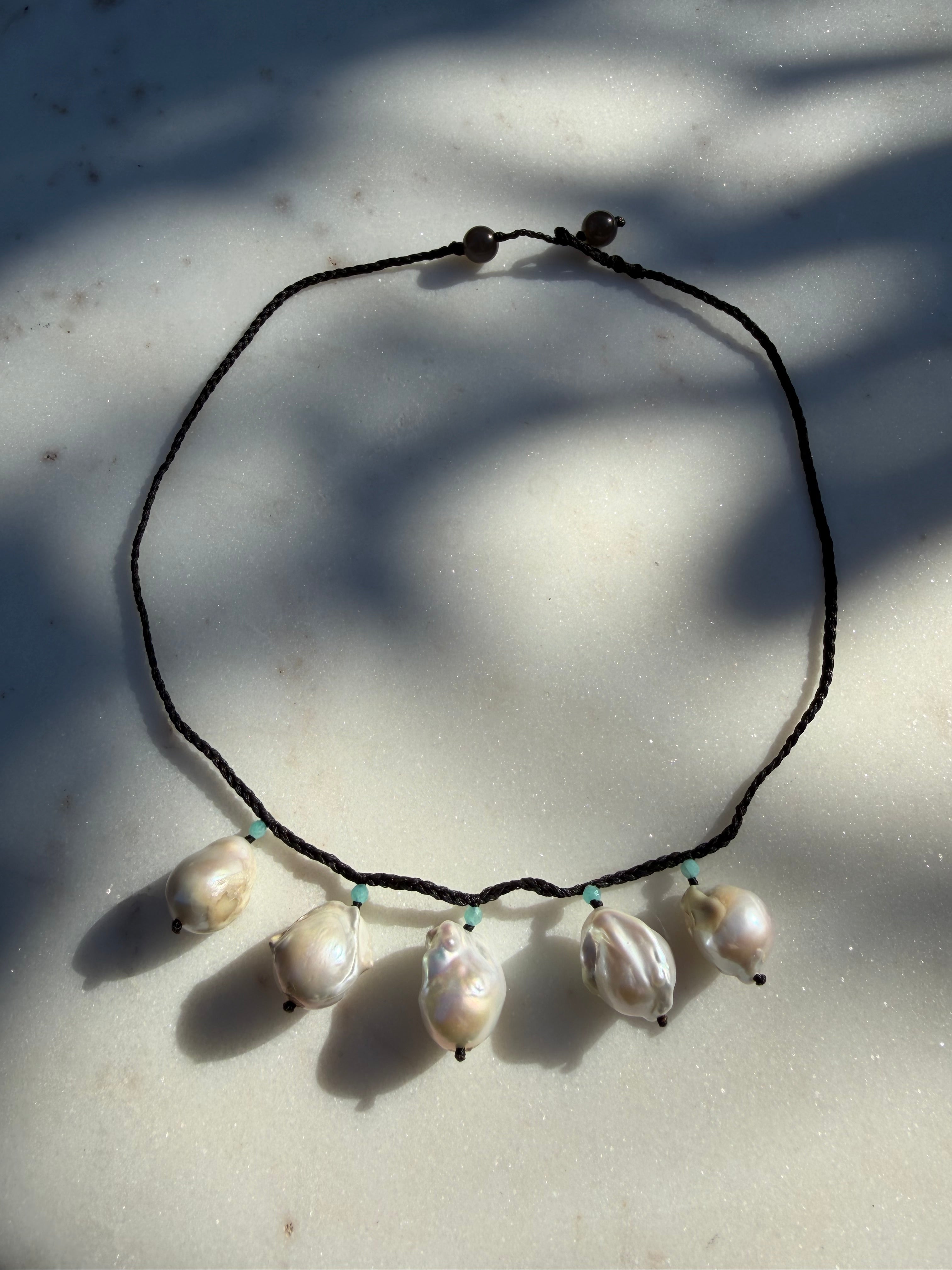 Moon Tide Pearl Necklace | Necklaces