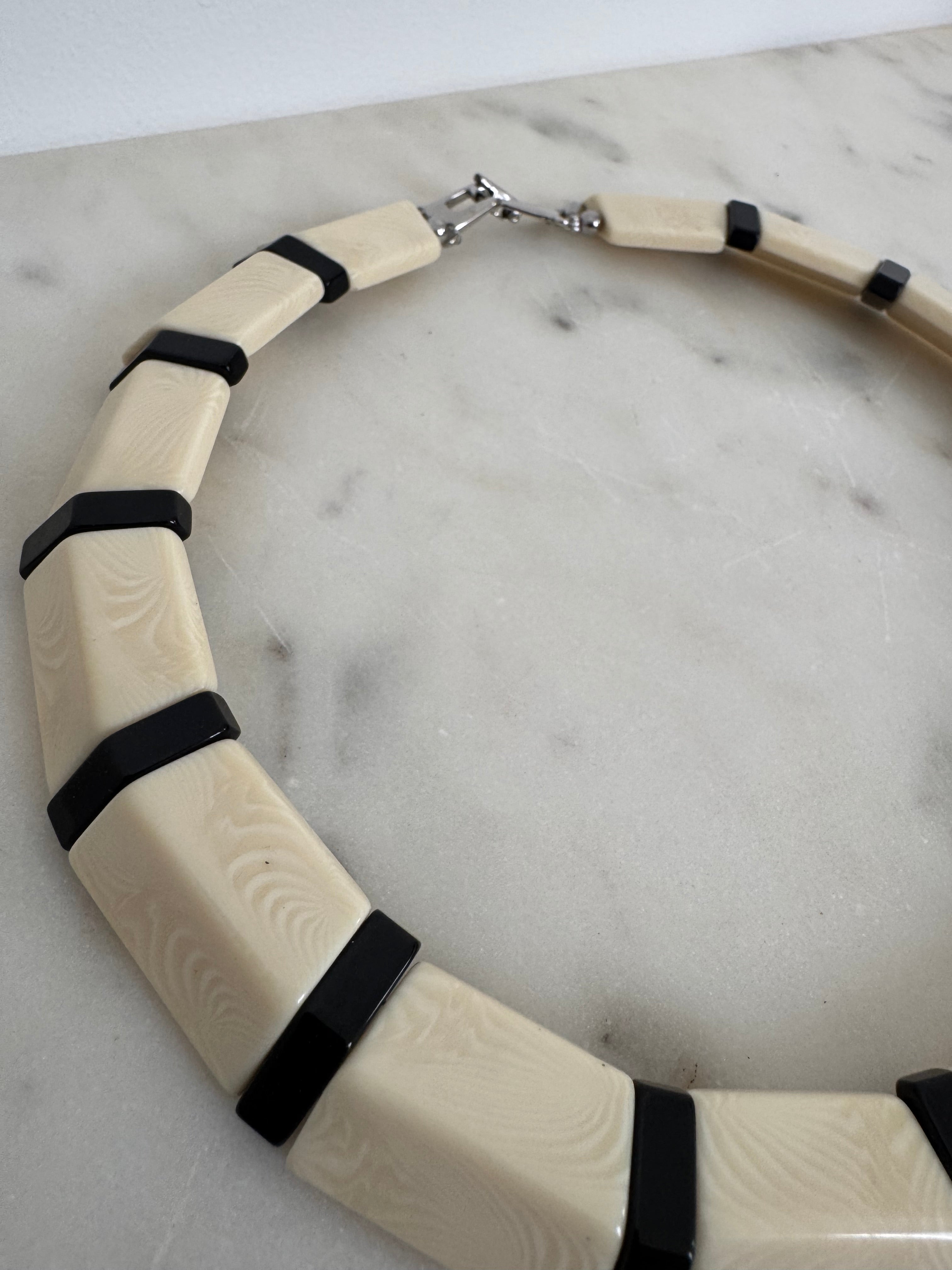 Ivory & Black Necklace | Necklaces