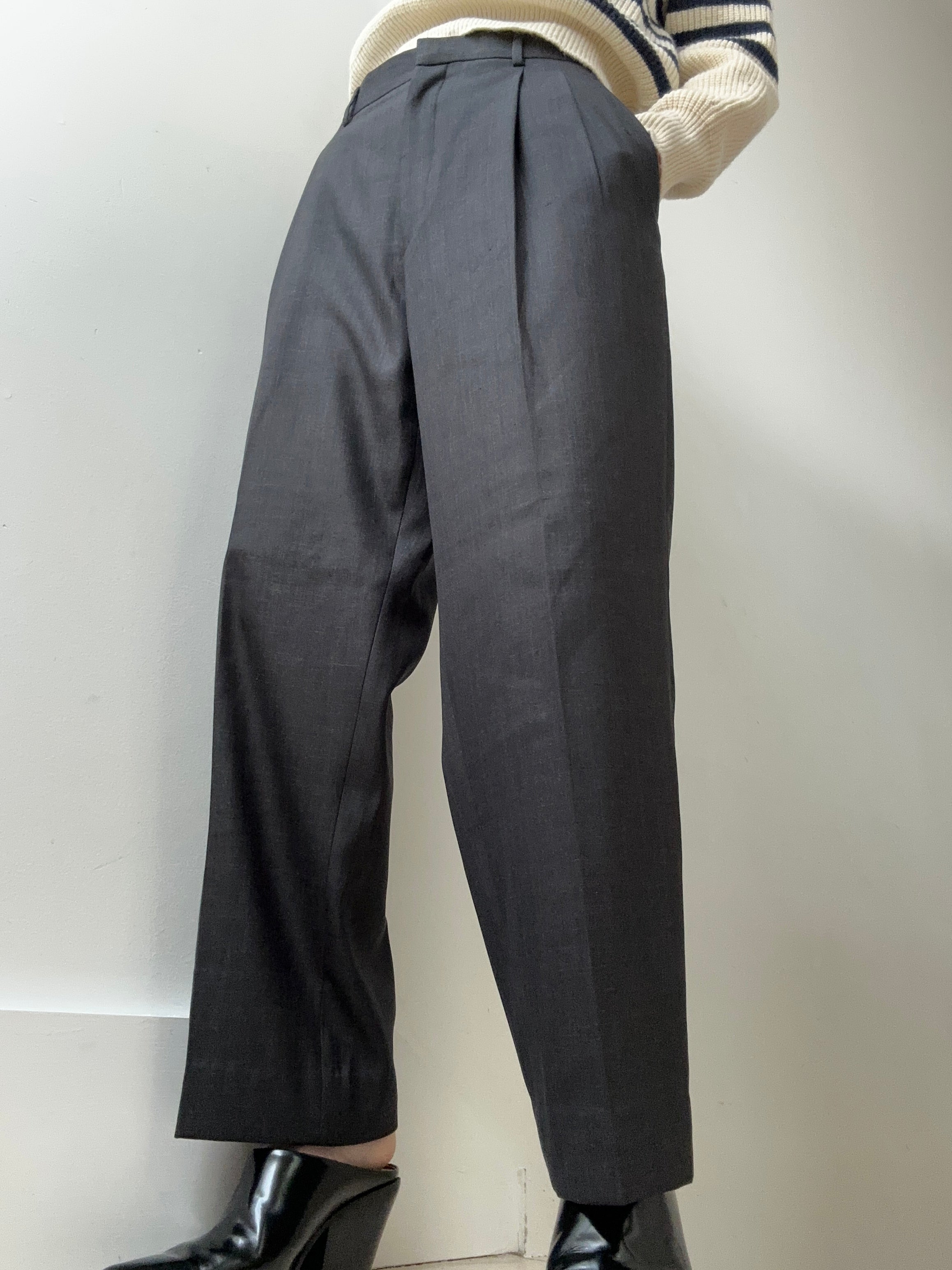 Future Nomads Pants Large-XLarge Vintage Grey Pants Pleat Front