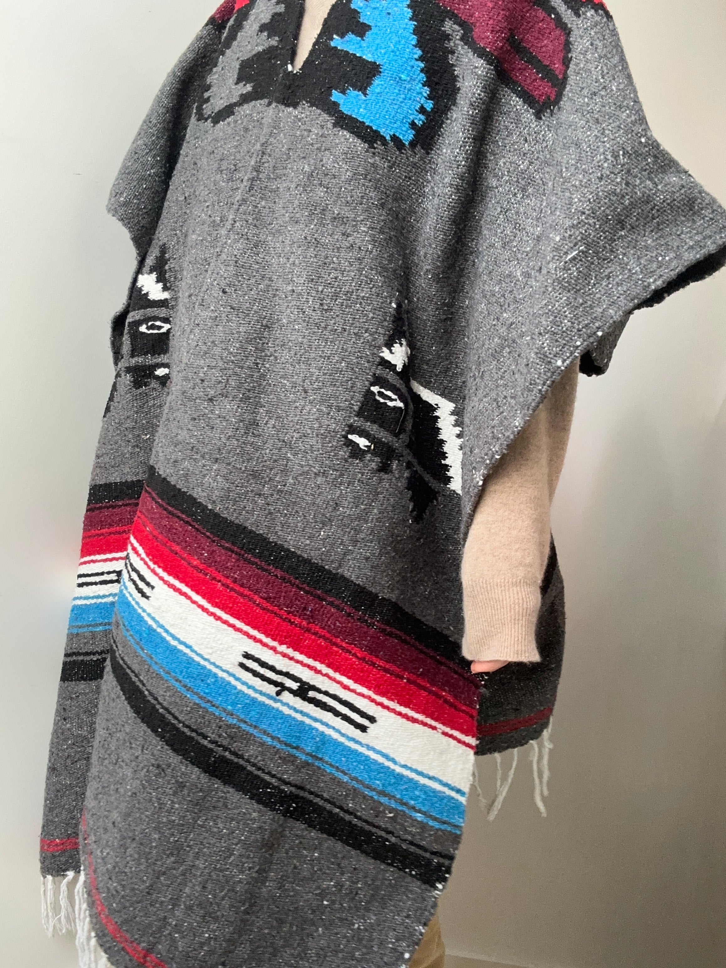 Future Nomads Ponchos Grey Mexican Poncho Grey & Blue