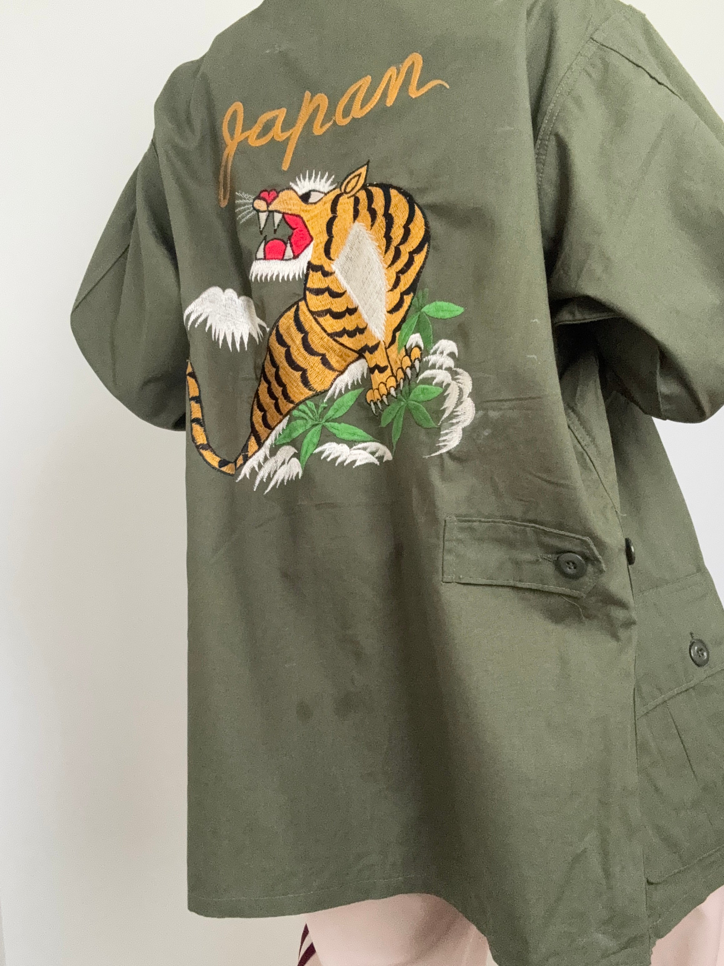 Future Nomads Shirts Large-XLarge Upcycled Army Jacket Tiger Japan