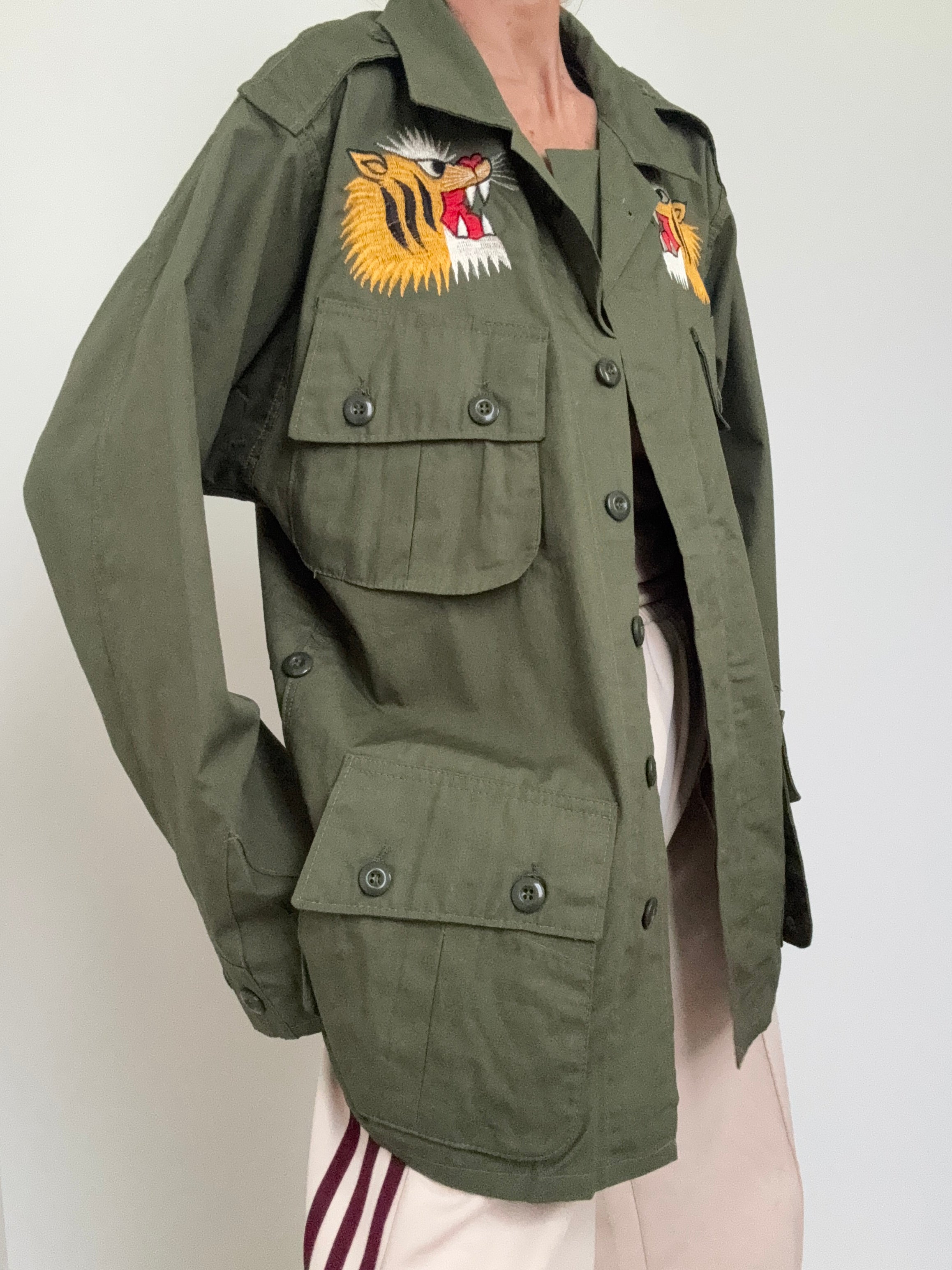 Future Nomads Shirts Large-XLarge Upcycled Army Jacket Tiger Japan