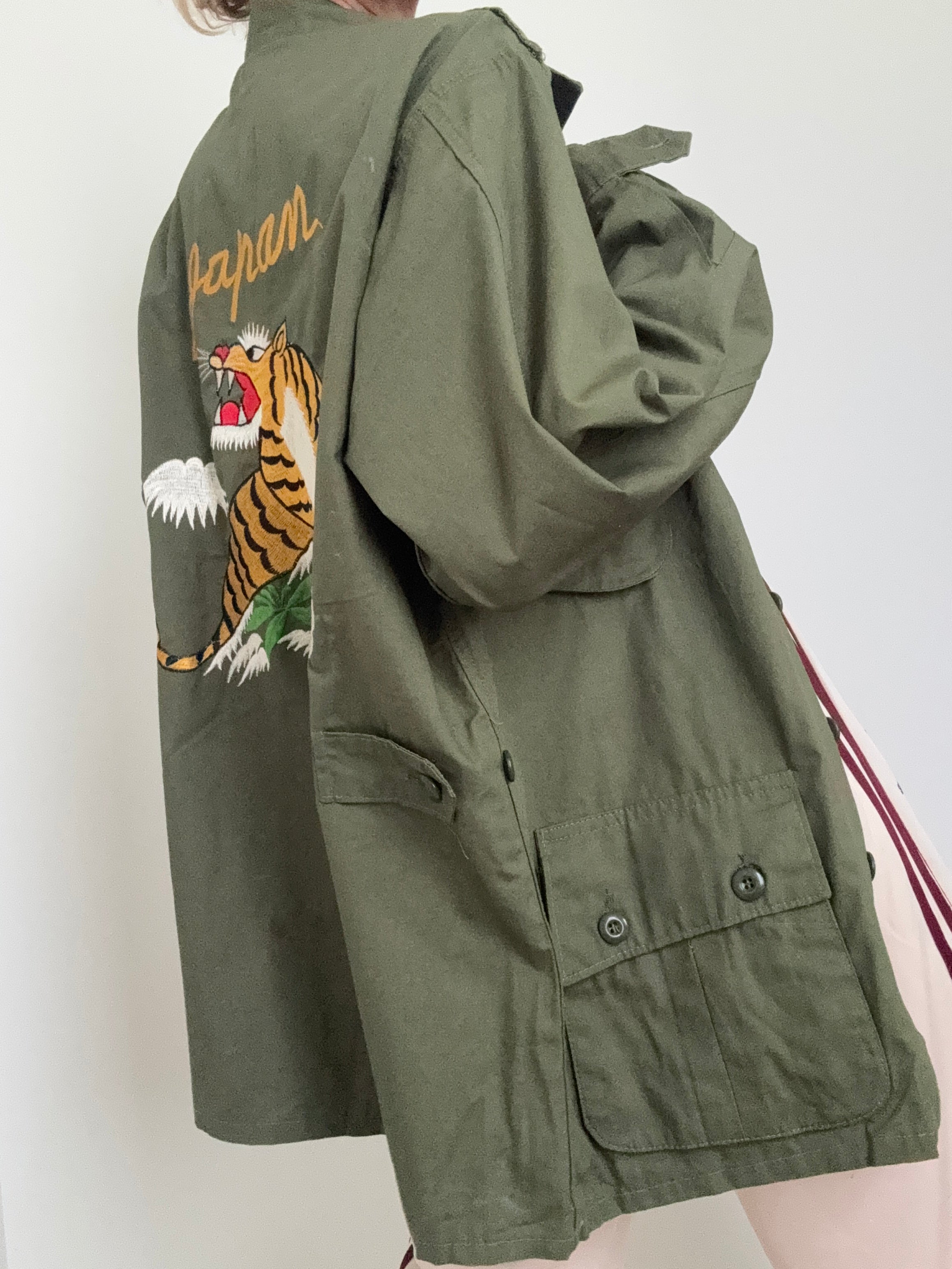 Future Nomads Shirts Large-XLarge Upcycled Army Jacket Tiger Japan