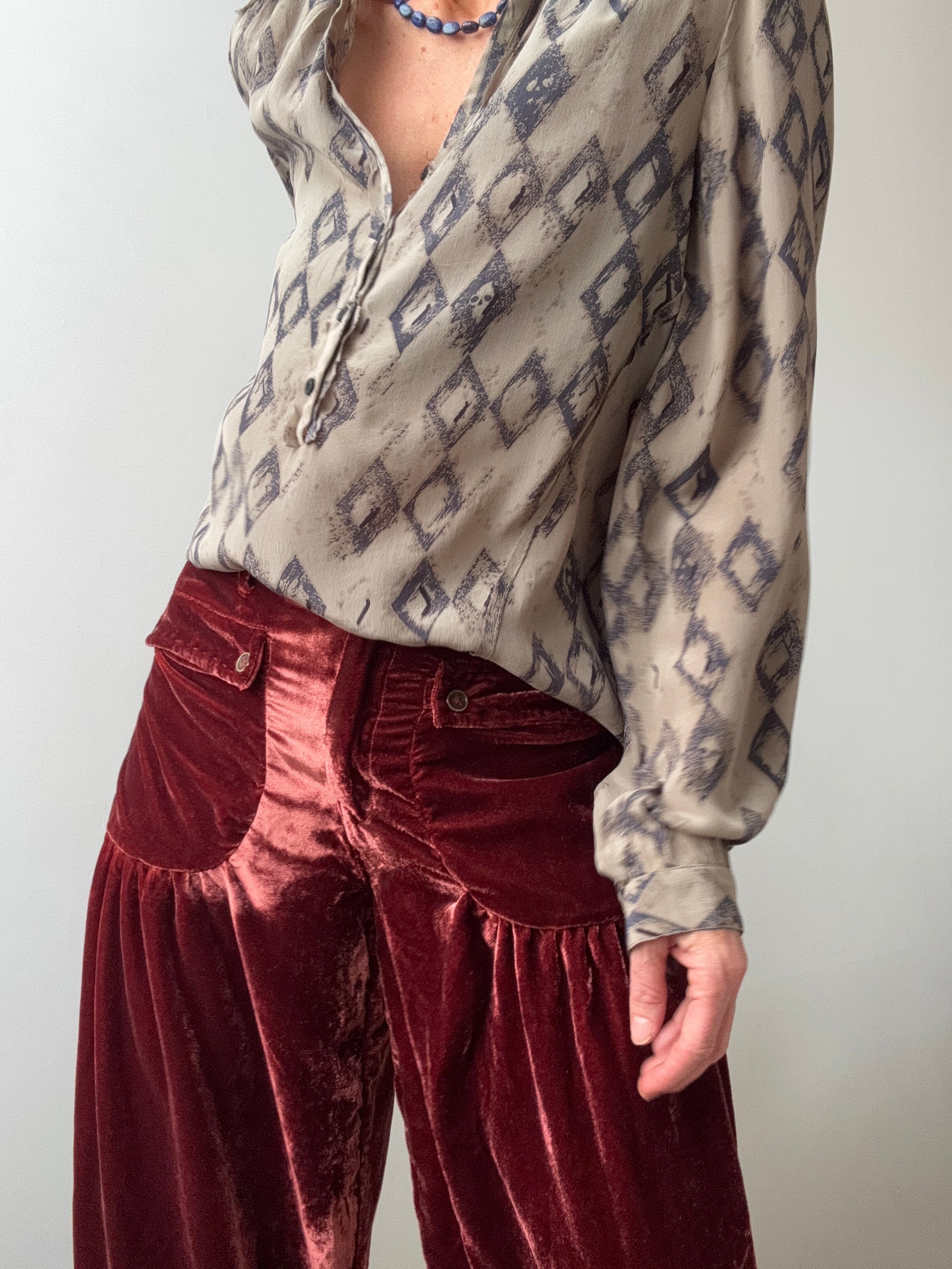 Future Nomads Shirts Medium Clay Silk Diamonds Blouse