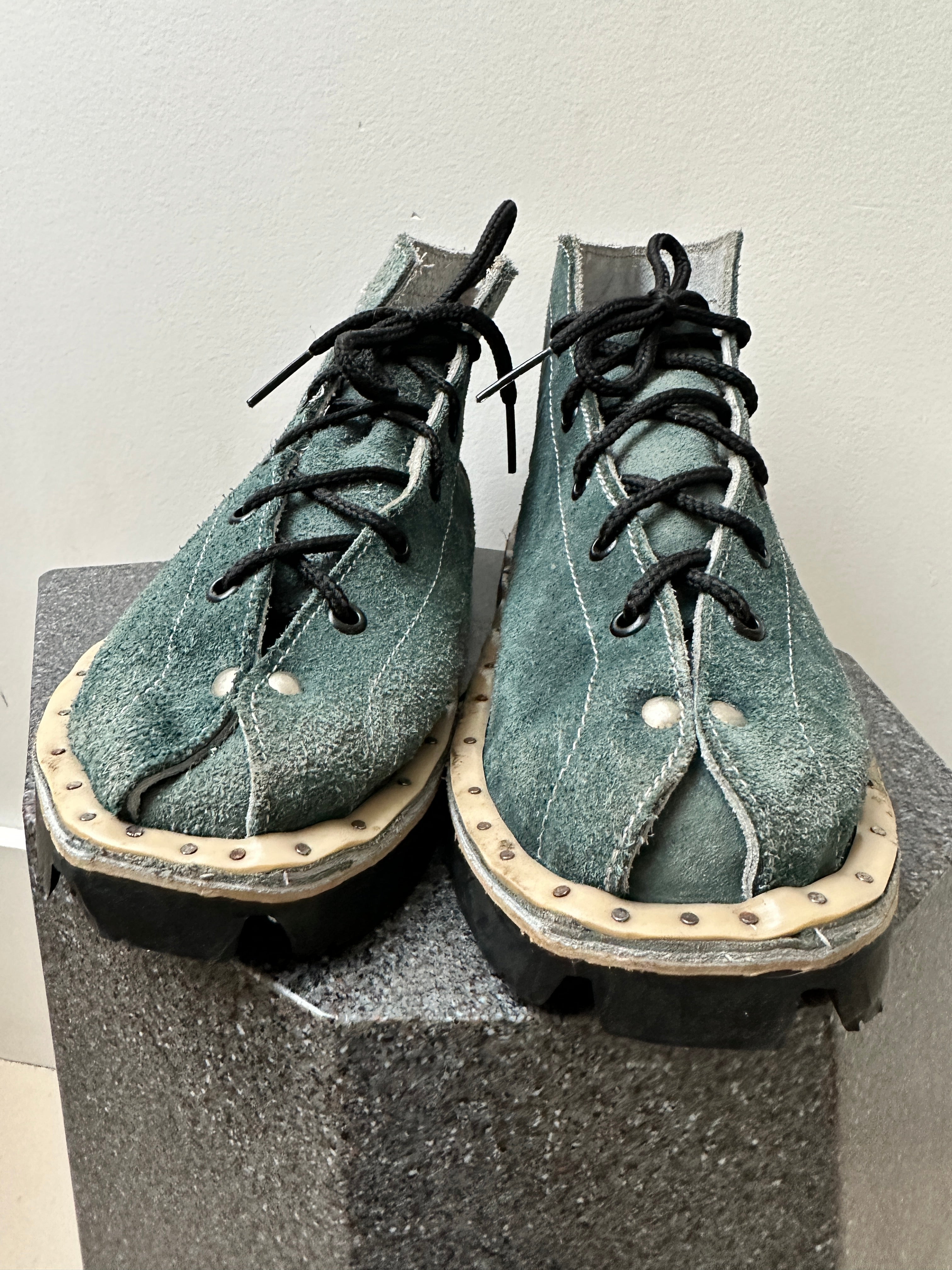 Future Nomads Shoes Teal / 42 Handmade Boots With Tyre Sole Teal