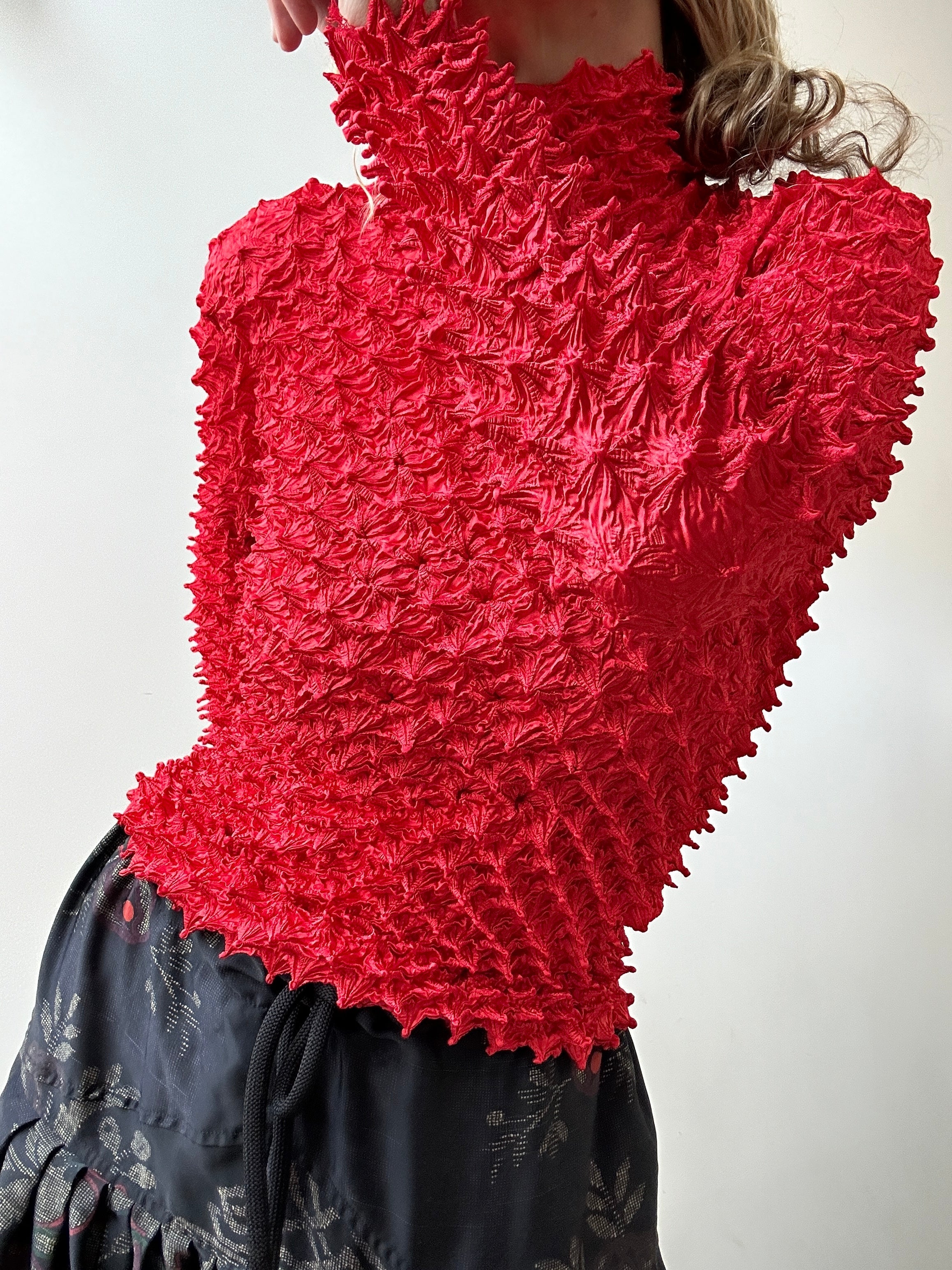 Future Nomads Tops One Size High Neck Crinkle Top Red