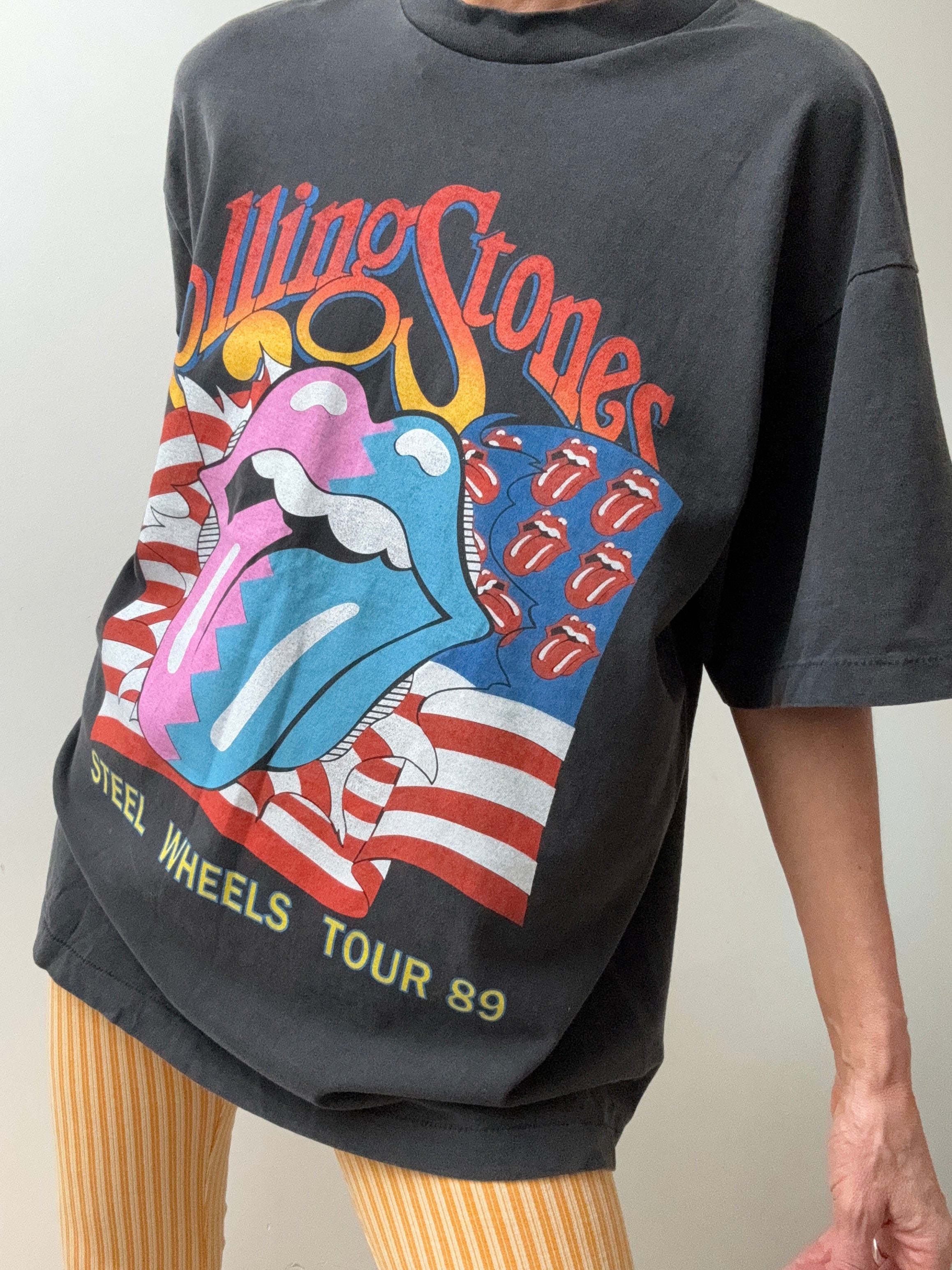 Future Nomads Tops Vintage Style Tee Rolling Stones