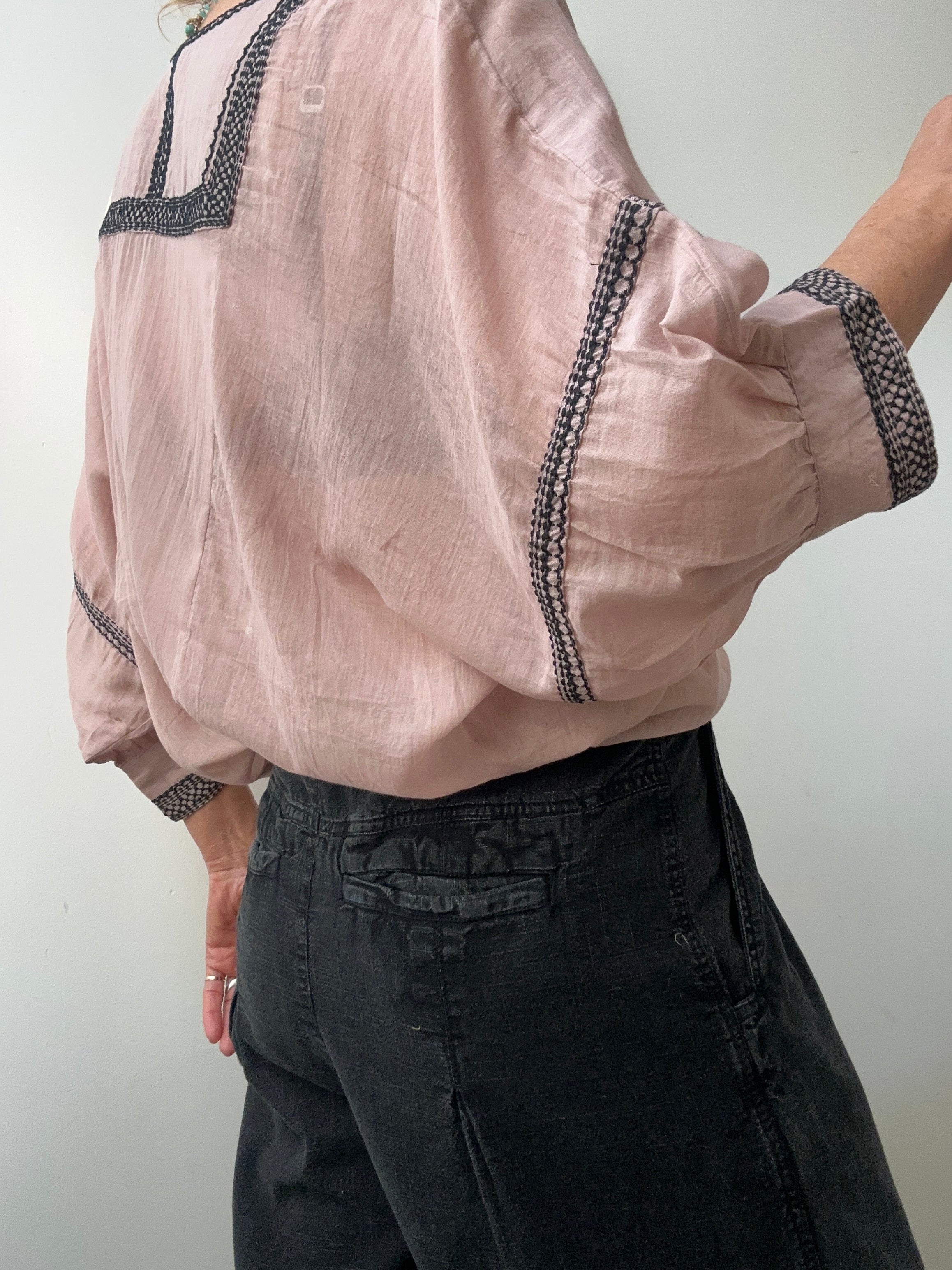 Jetsetbohemian Tops One Size Cotton Bib Blouse in Dusty Pink