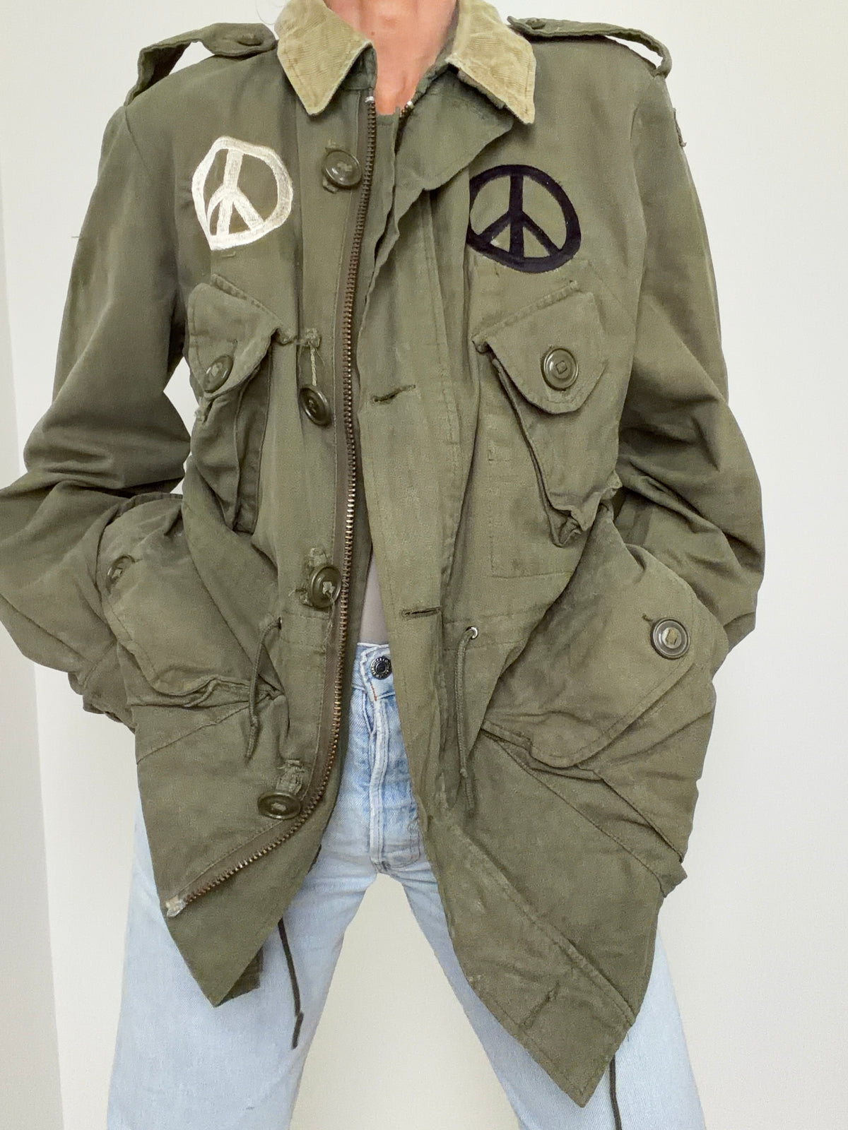 Peace & Love Army SS272