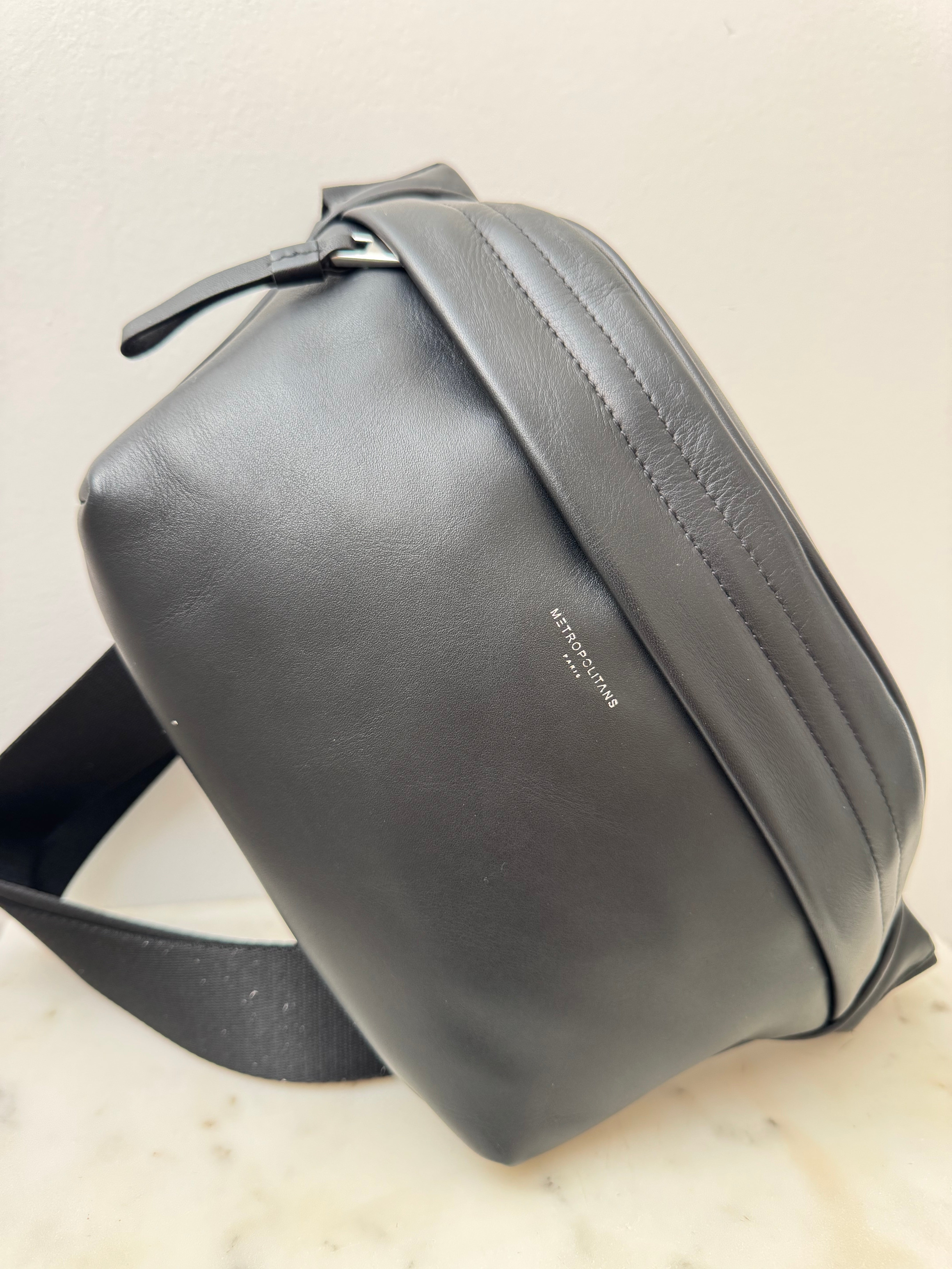 Metropolitans Black Leather Belt Bag | Bags