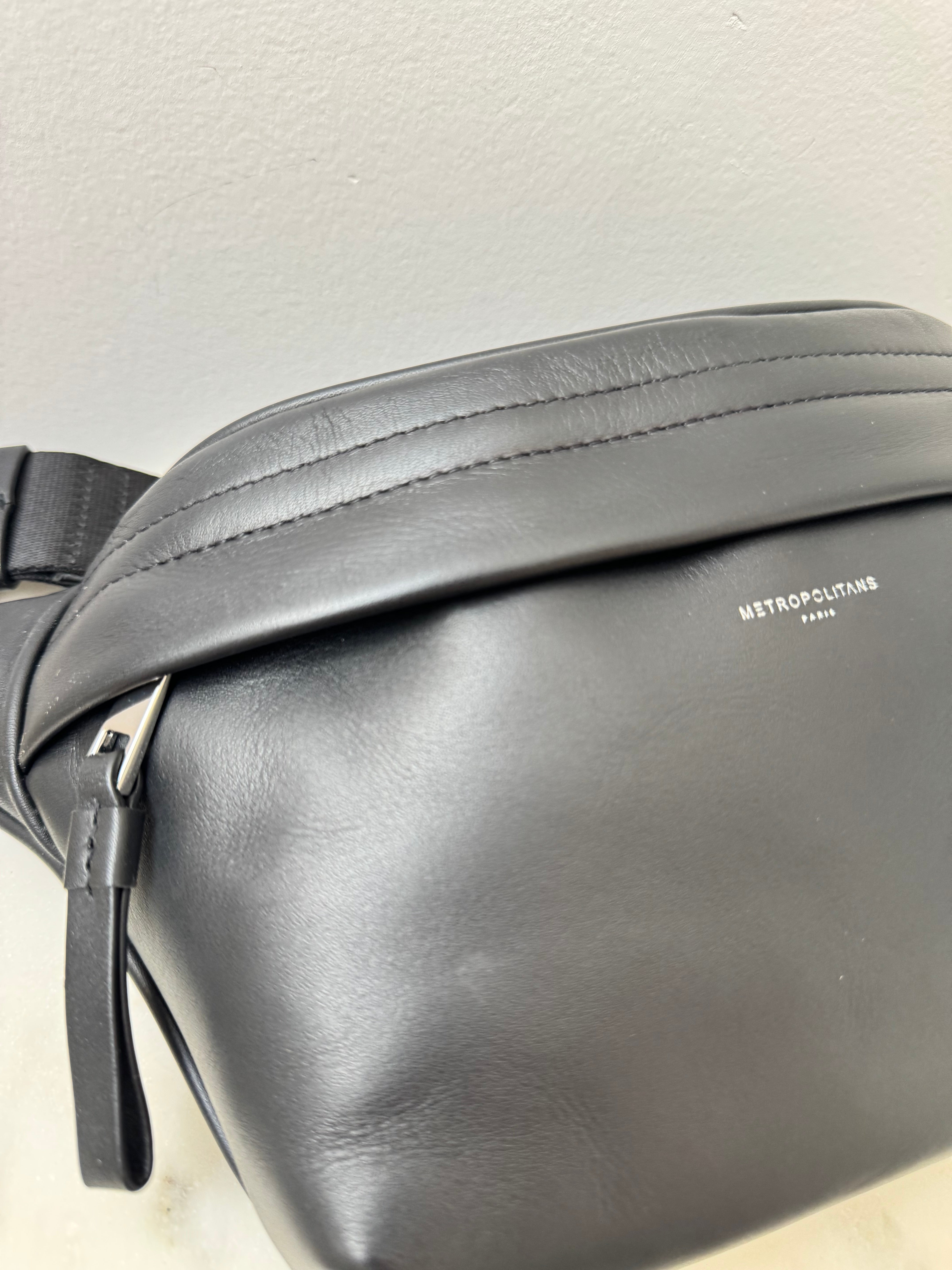 Metropolitans Black Leather Belt Bag | Bags