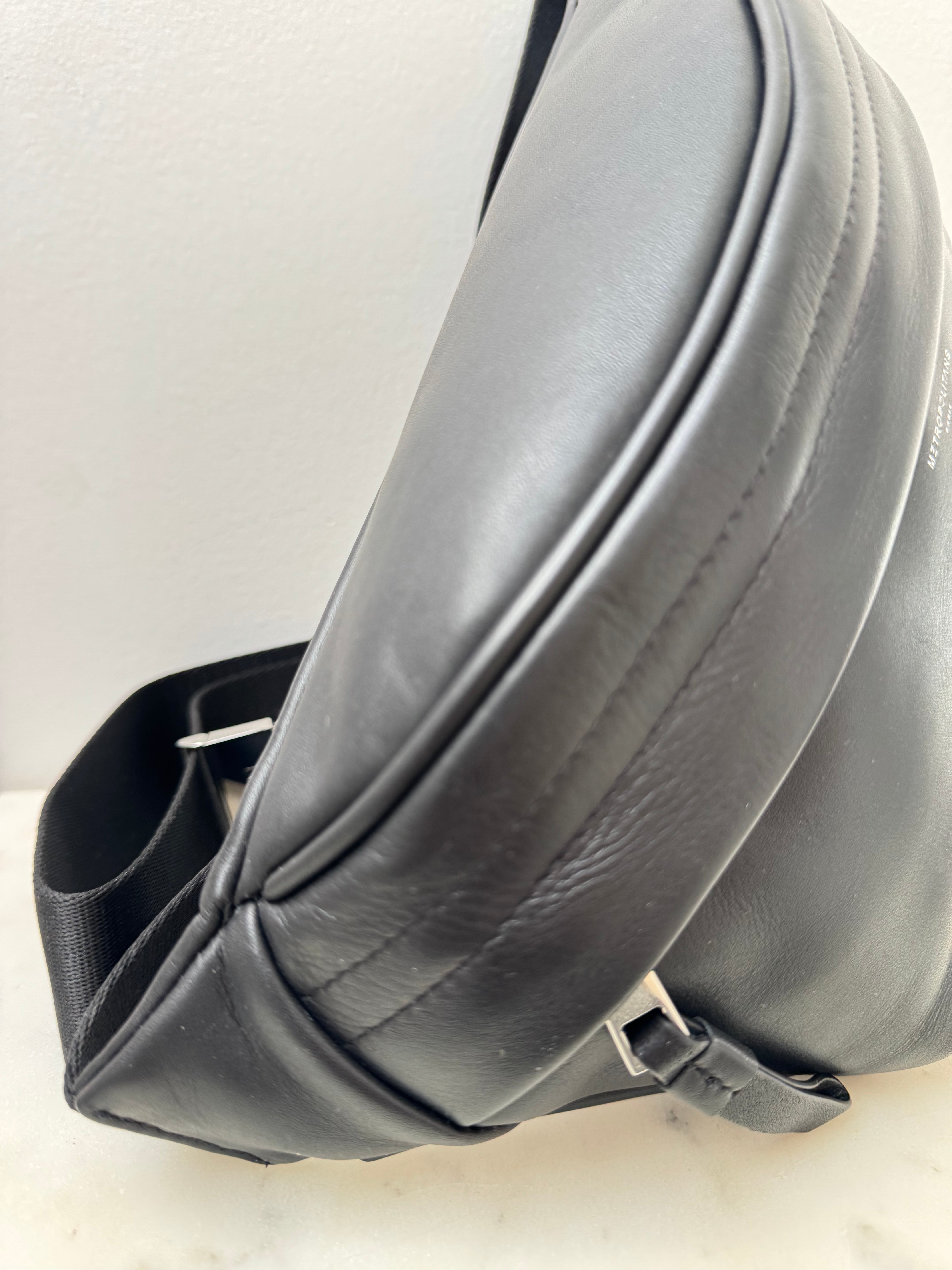 Metropolitans Black Leather Belt Bag | Bags