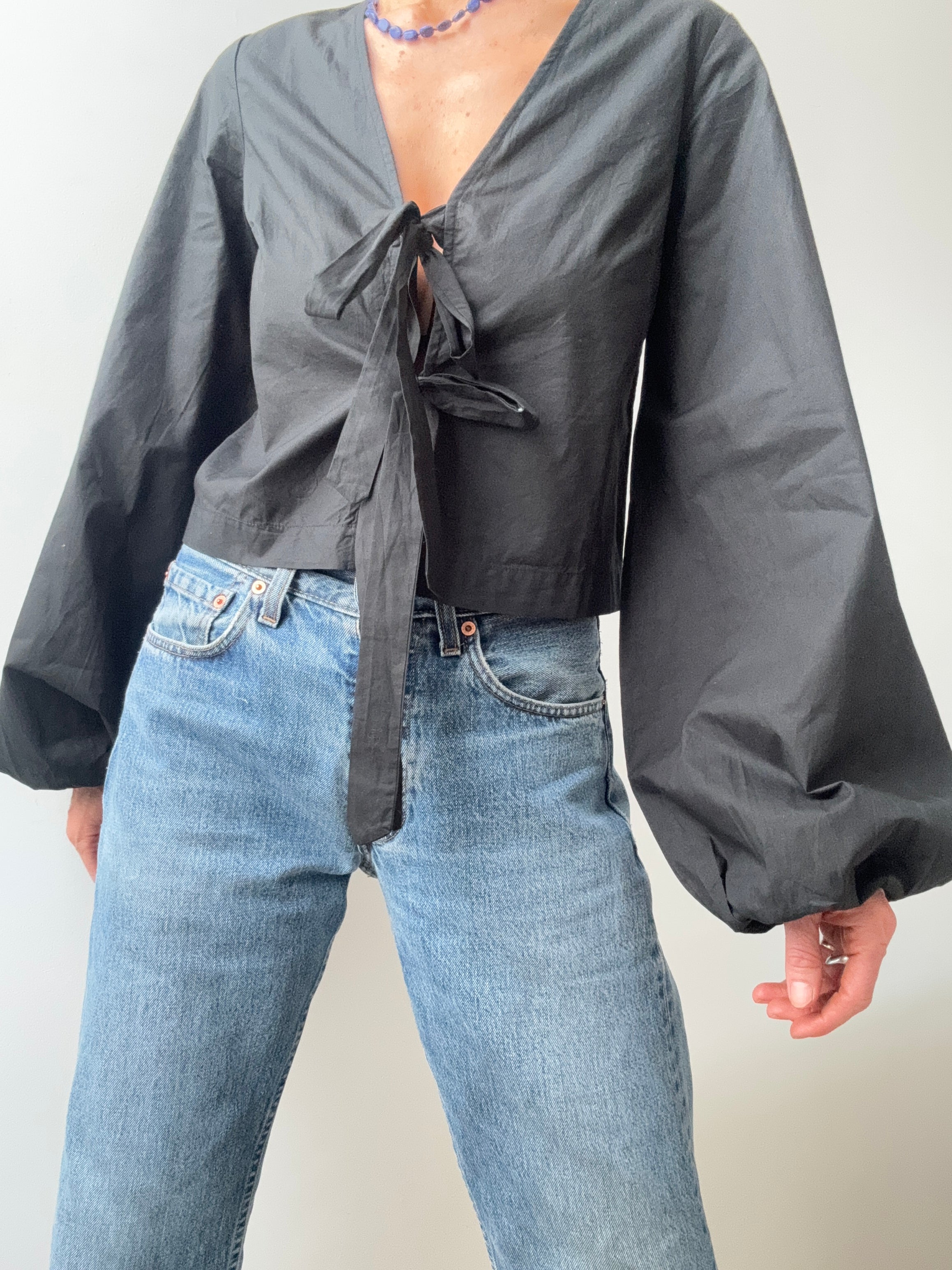 Nelly Blouses Favourite Bow Blouse Black