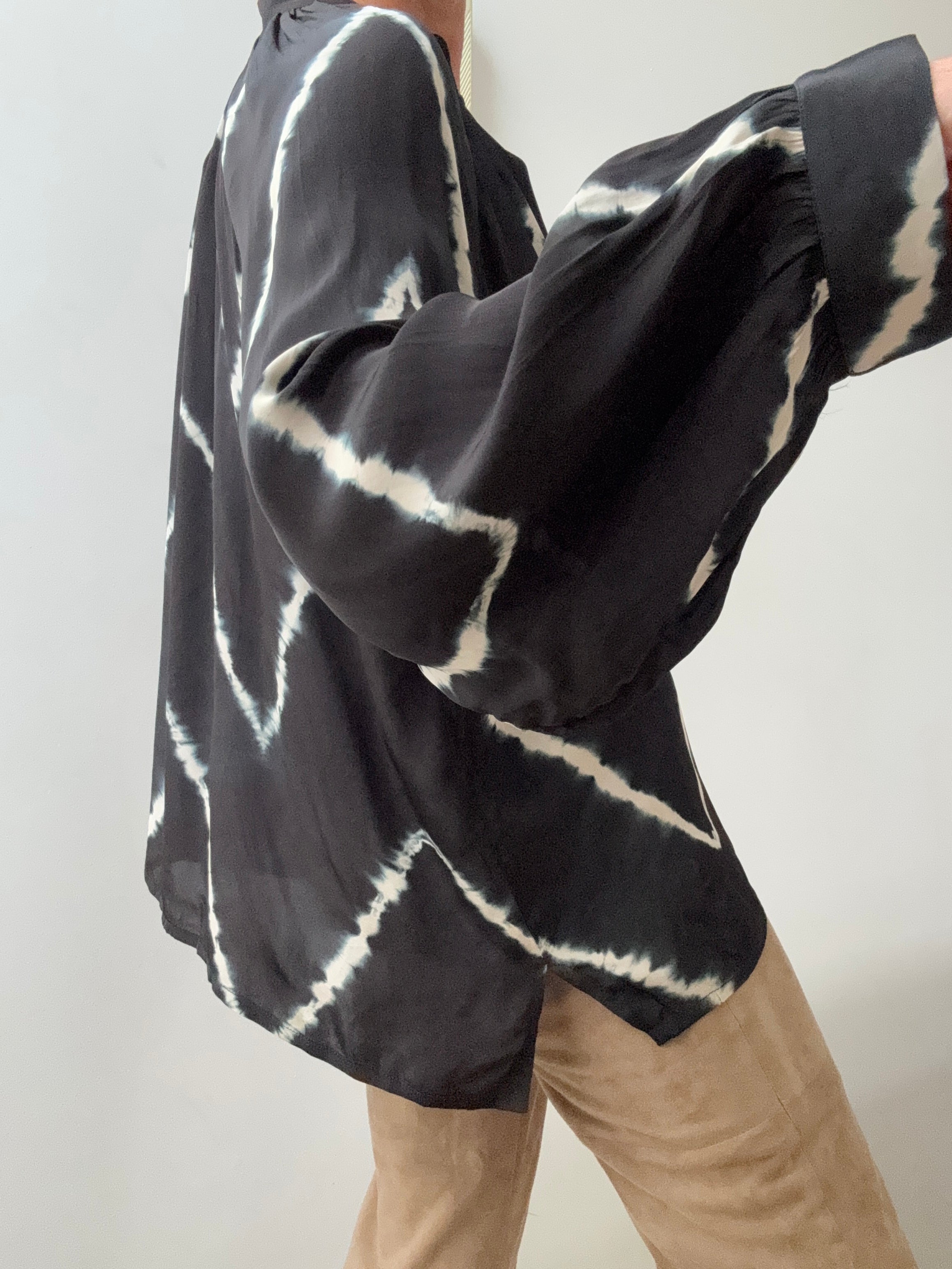 Nous Antwerp Blouses Tie Dye Ella Blouse Black