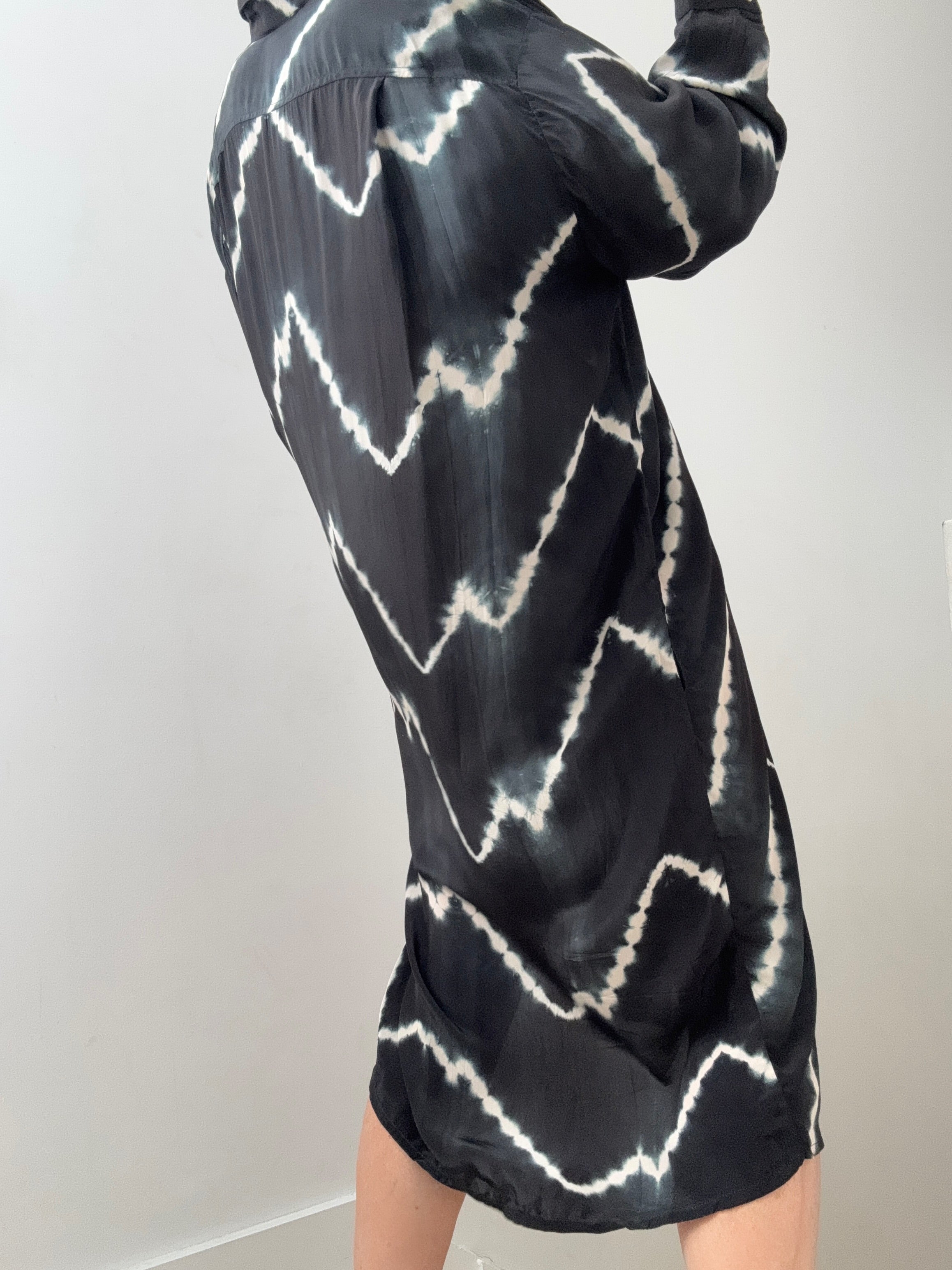 Nous Antwerp Dresses Florence Shirtdress Black Tiedye