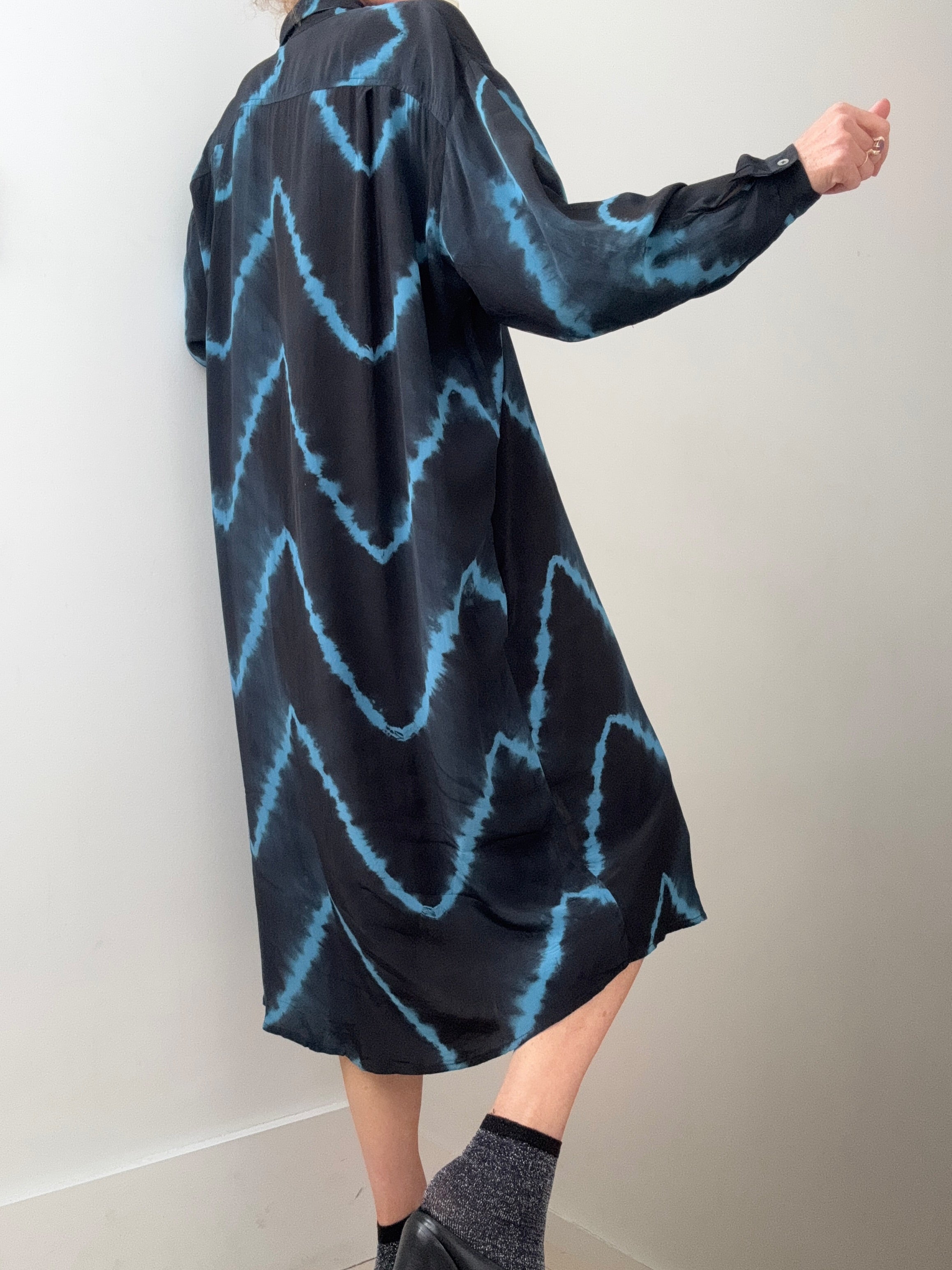 Nous Antwerp Dresses Florence Shirtdress Navy Blue Tiedye