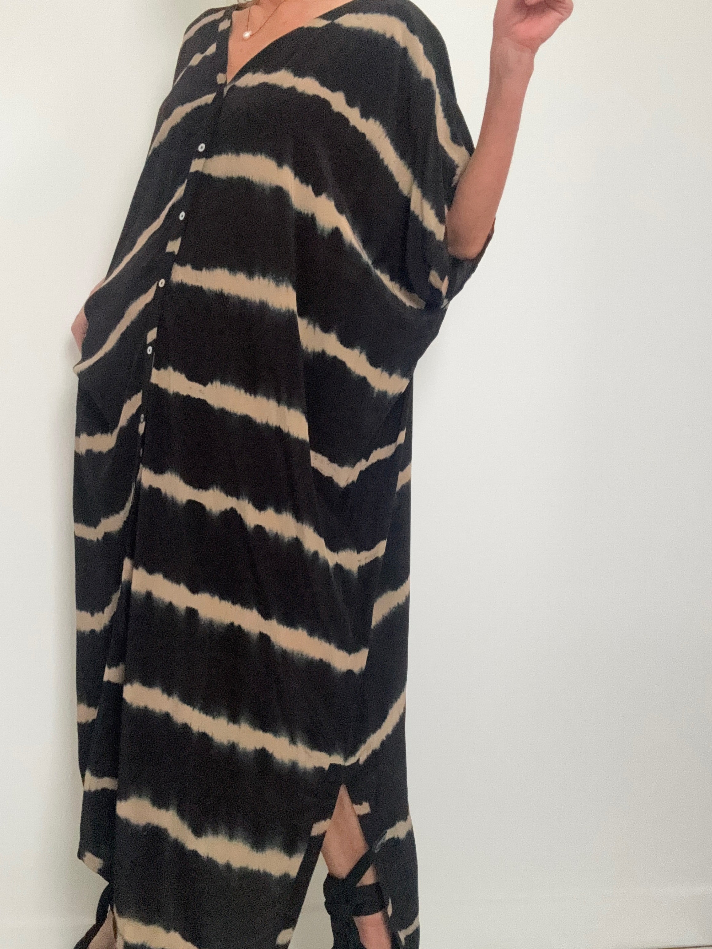 Nous Antwerp Dresses Sam Kaftan Dress Black Latte