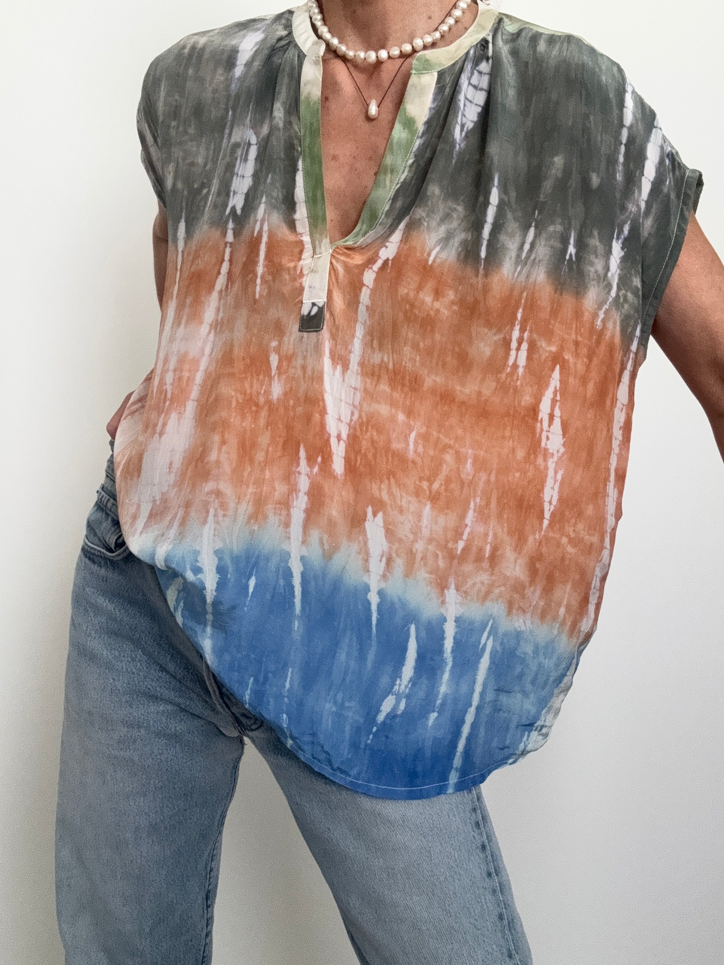 Project AJ 117 Felice Blouse Khaki Blue | Blouses