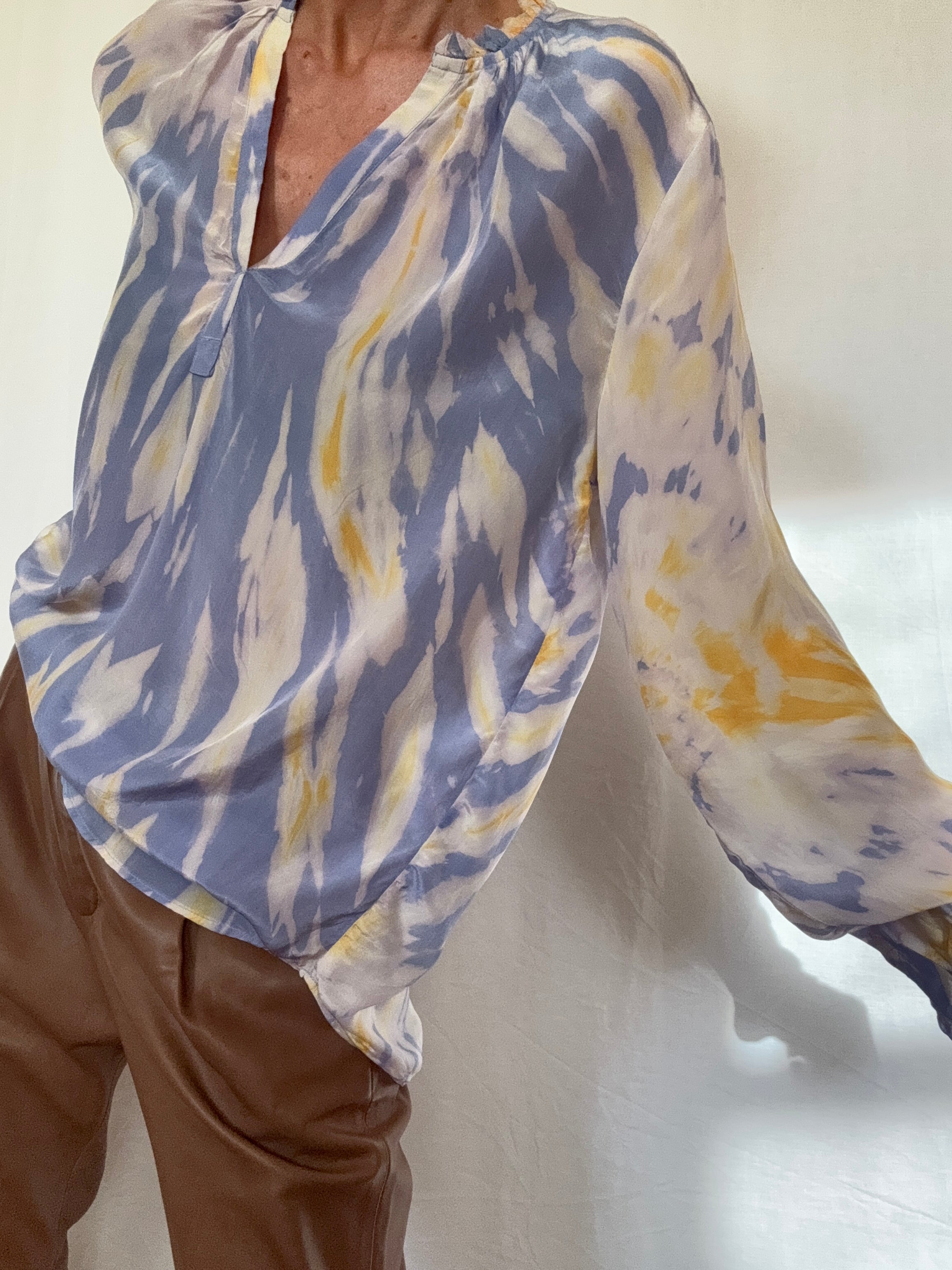 Project AJ 117 Glory Blouse Cornflower | Blouses