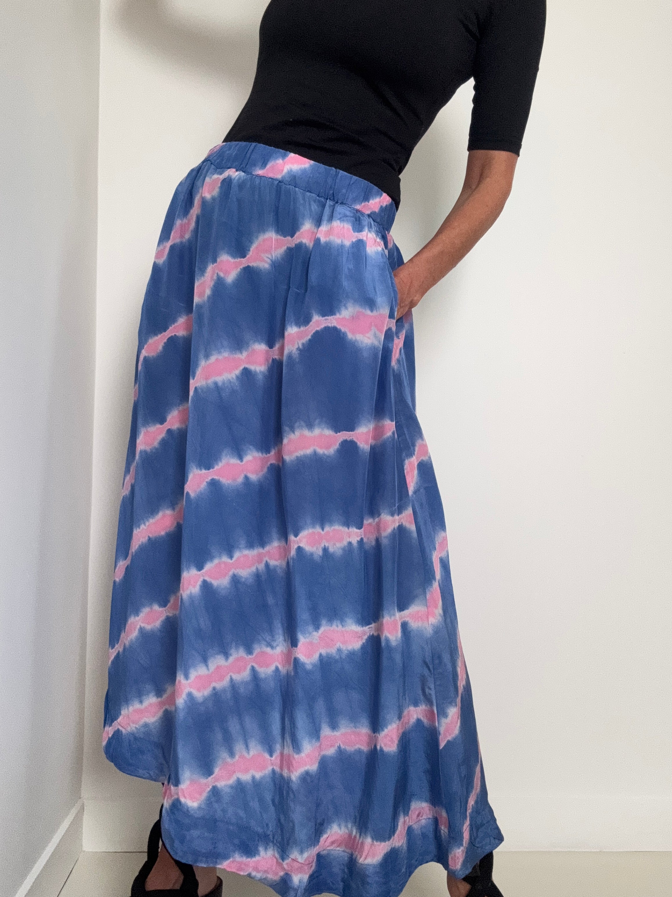 Franny Skirt Blue Tiedye Pink Shot | Skirts