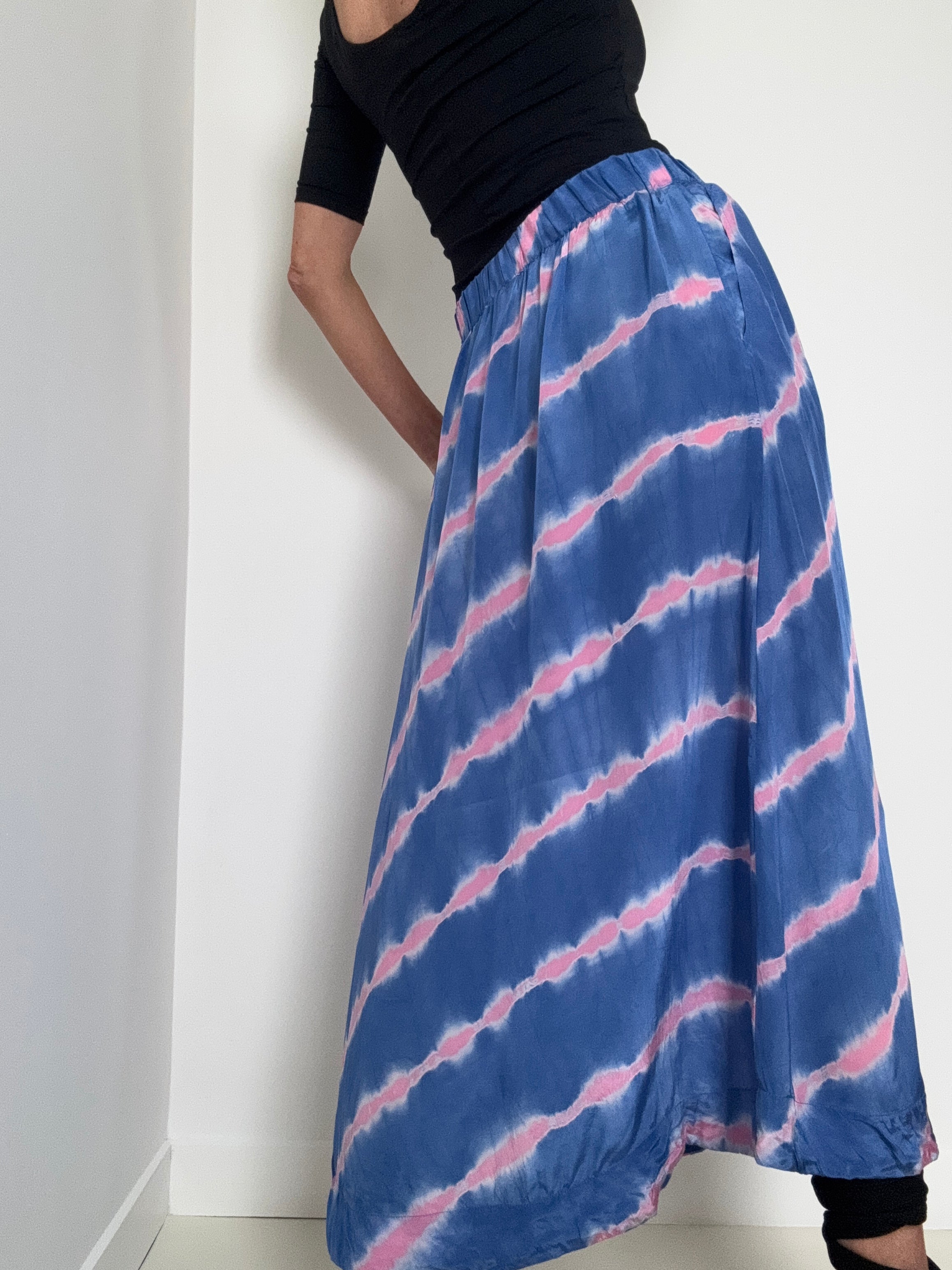 Franny Skirt Blue Tiedye Pink Shot | Skirts