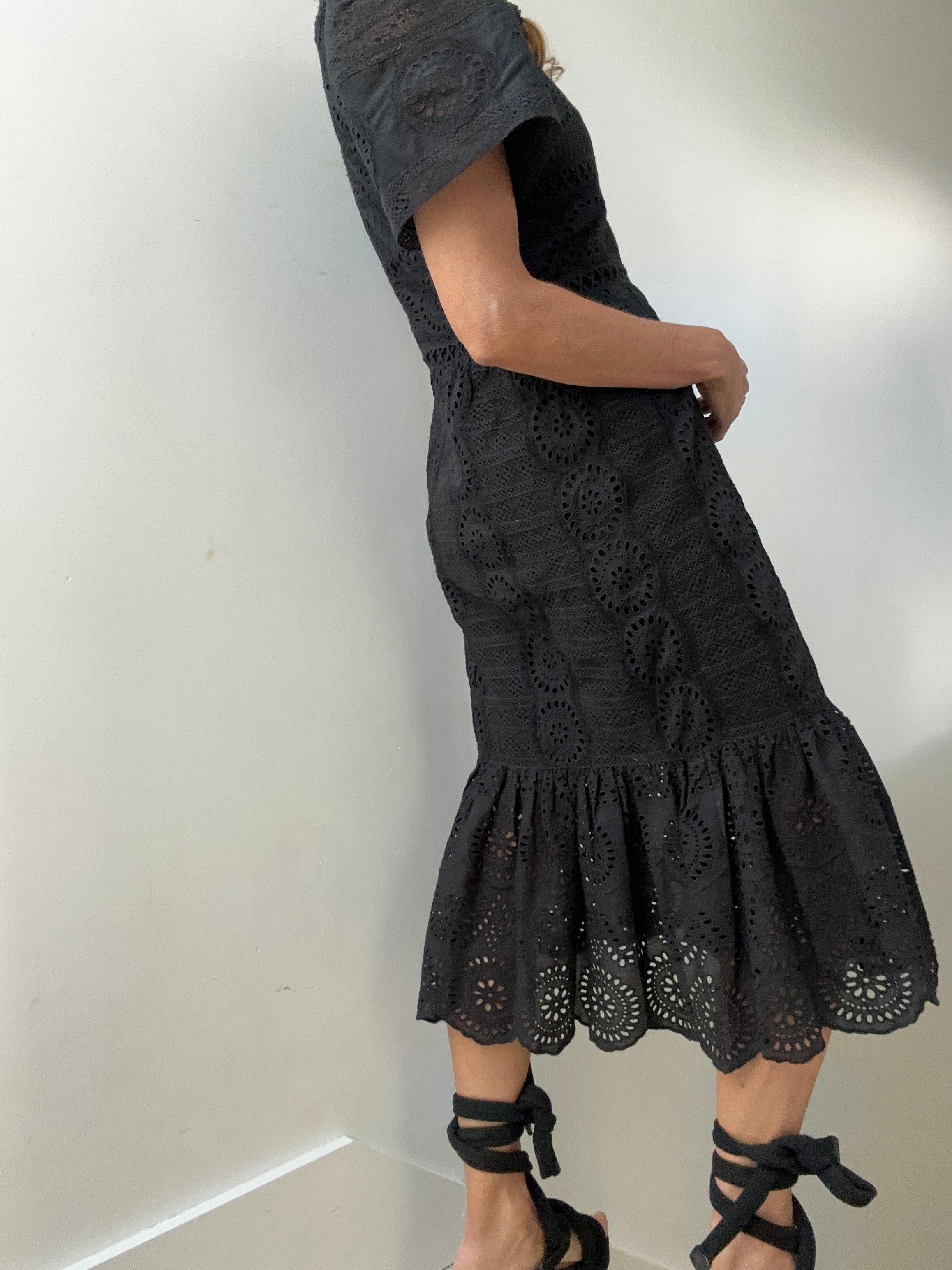 Black cotton 2024 lace dress