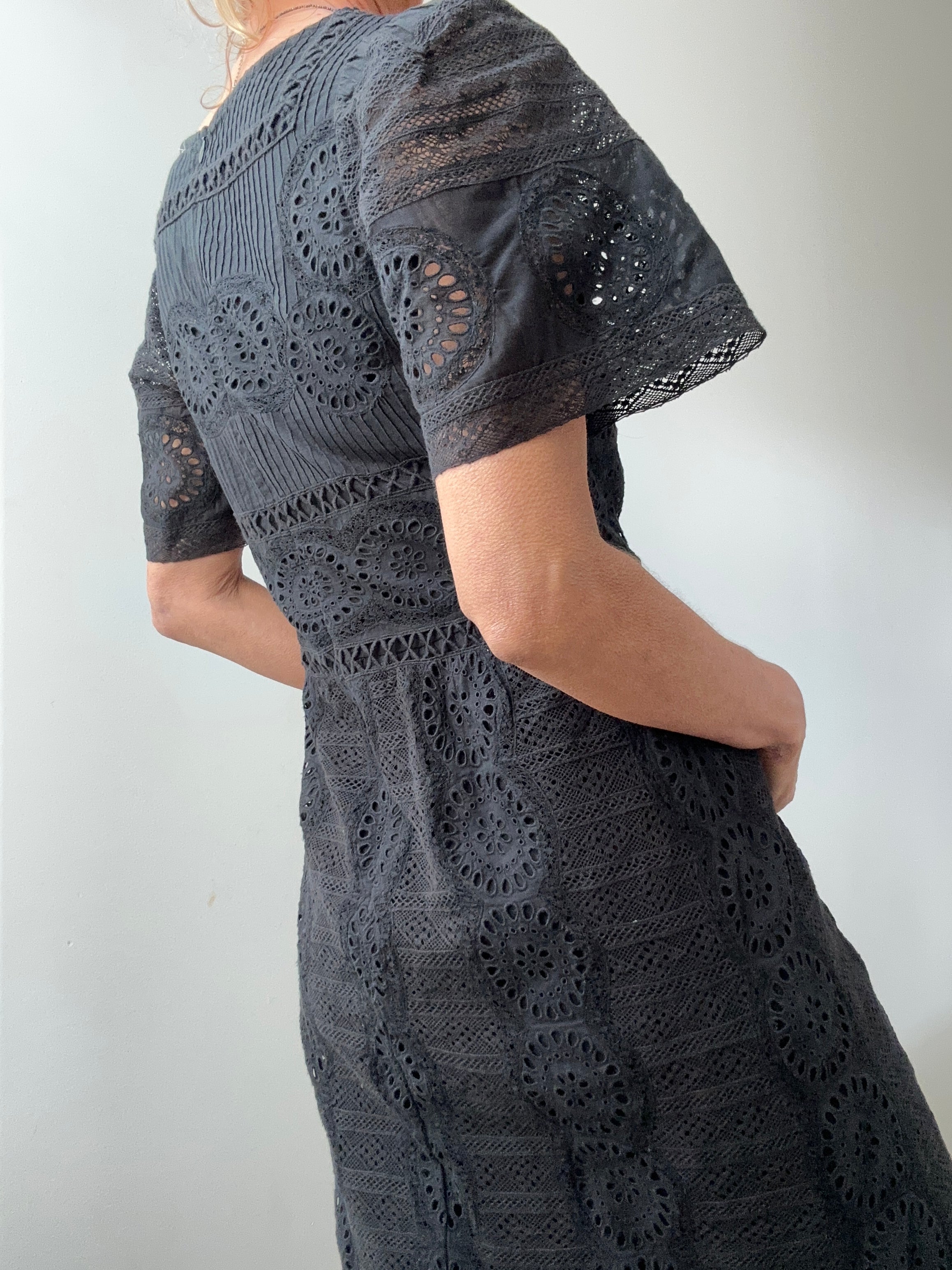 Black cotton shop lace dress