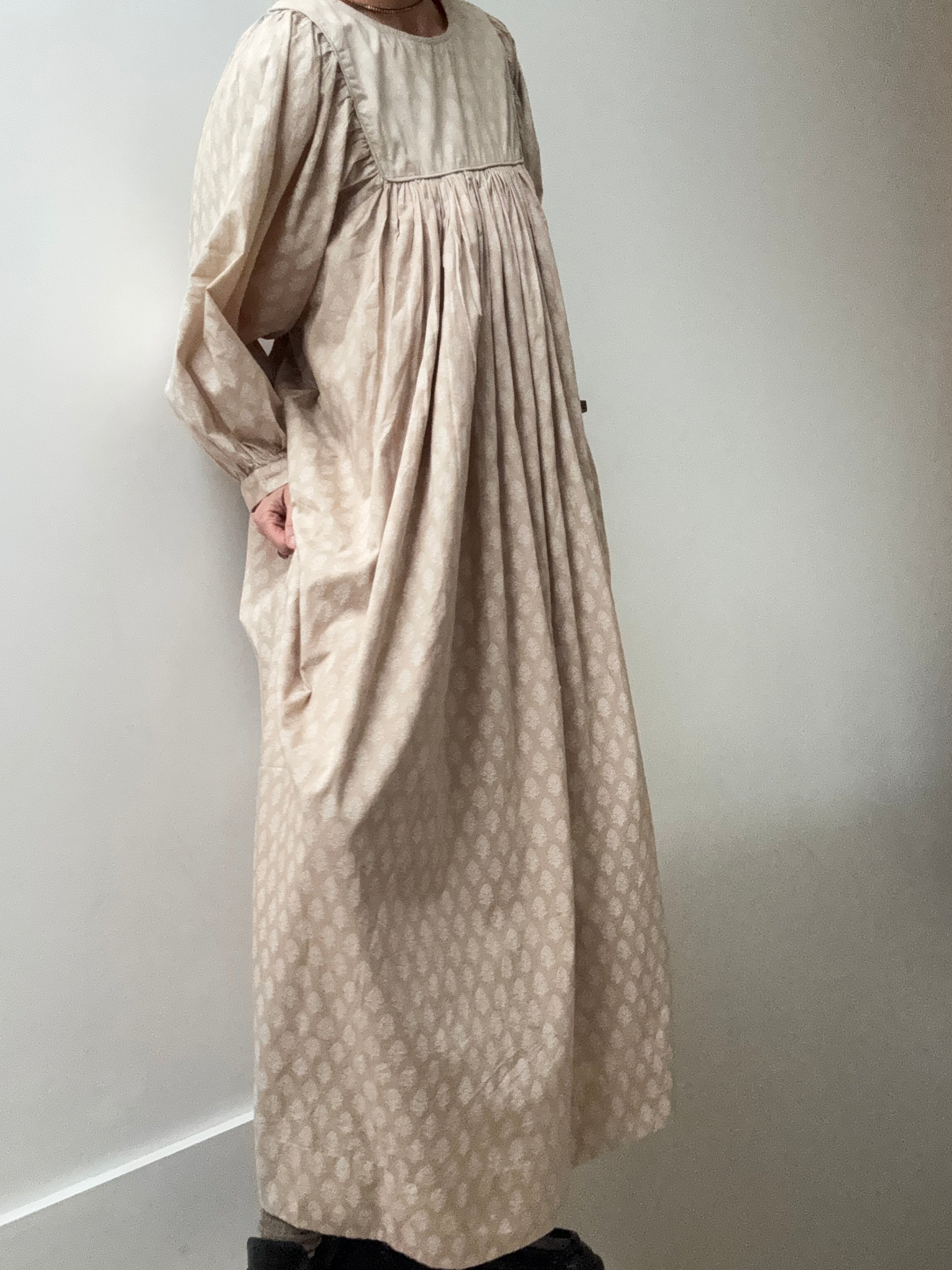 Skall Studio Delphine Dress Sandstone | Dresses