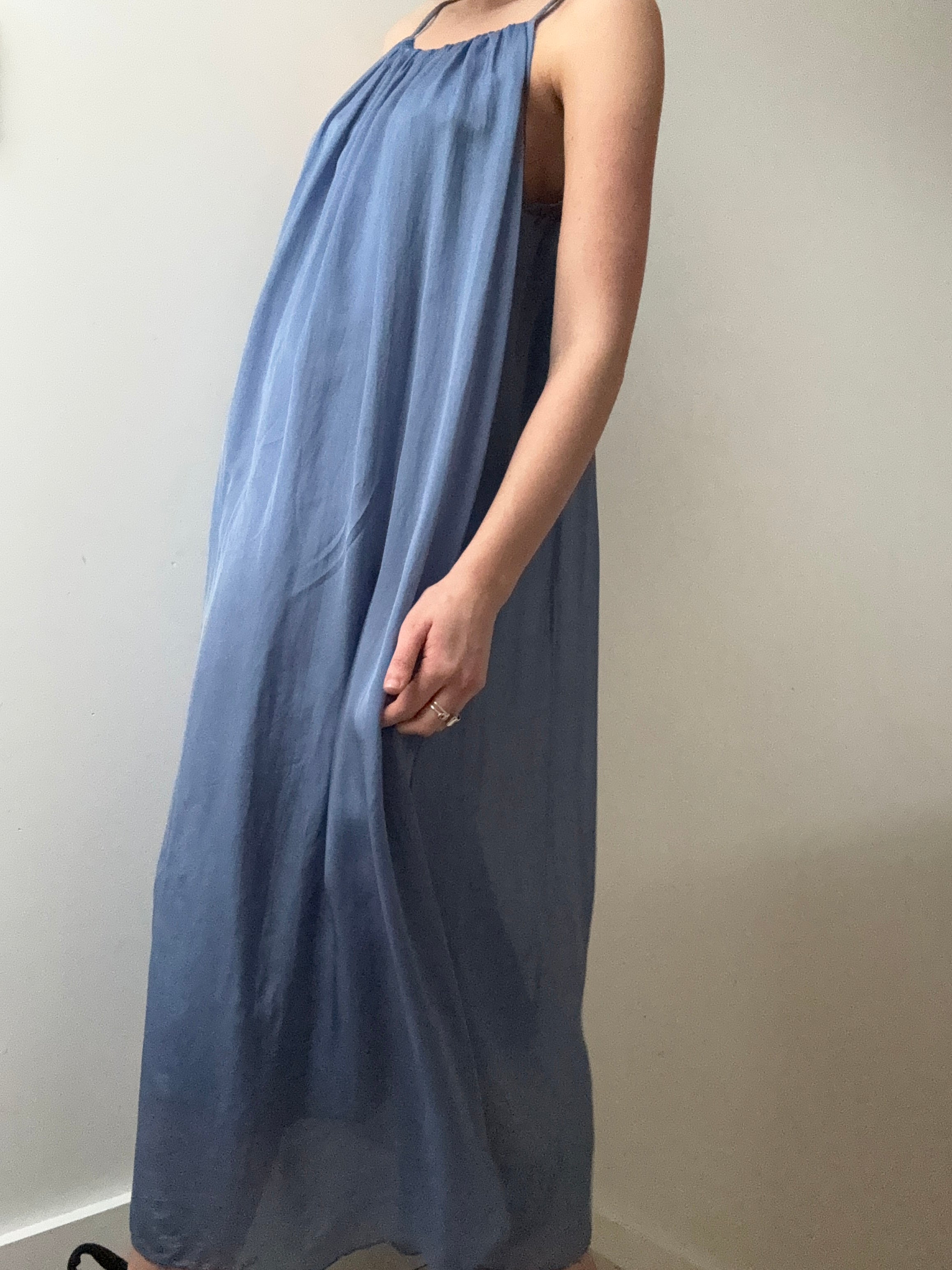 Verdissima Dresses Verdissima Abito Lungo Maxi Dress Blue