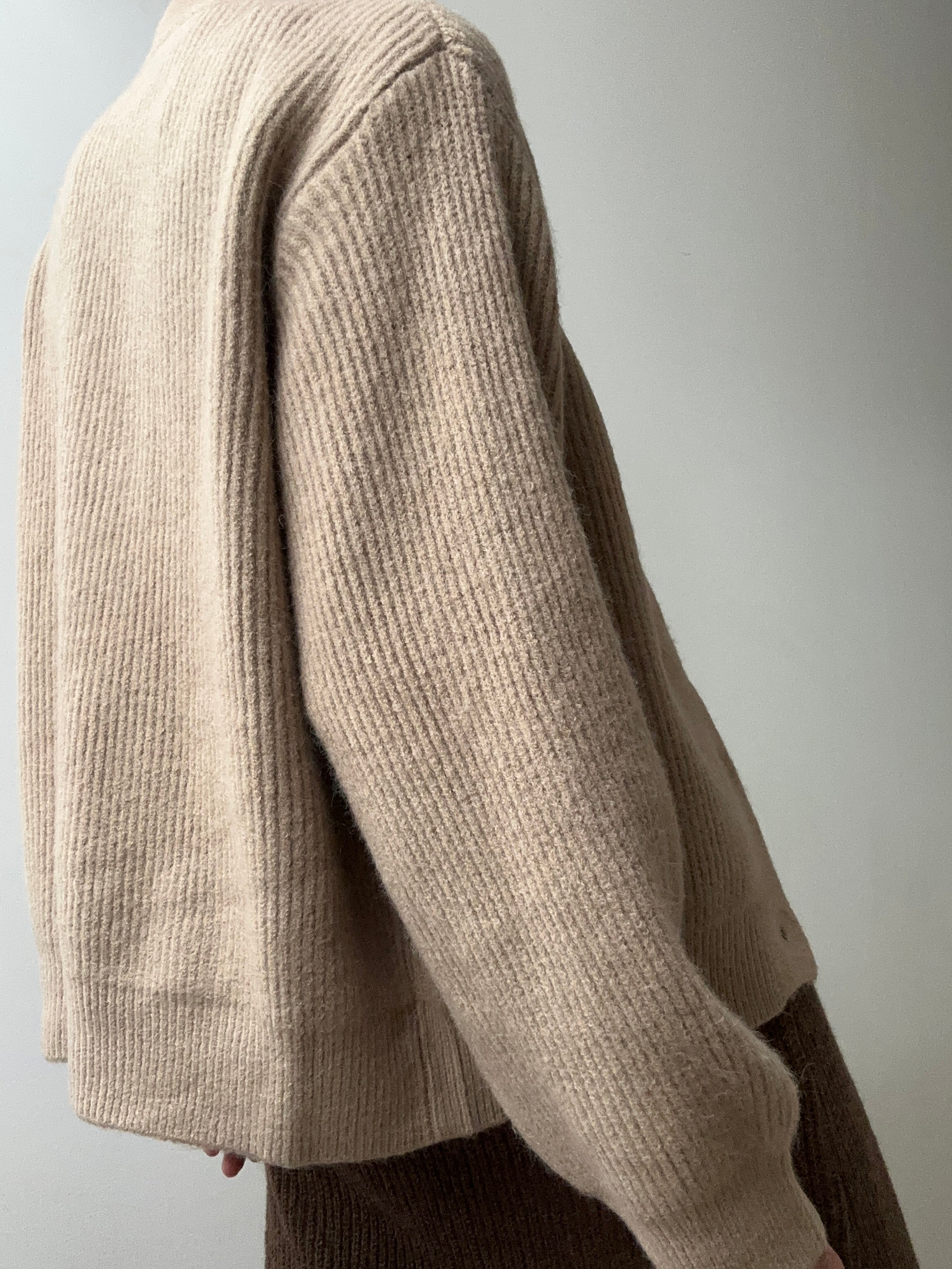 Future Nomads Cardigans One Size Classic Ribbed Cardigan Fawn