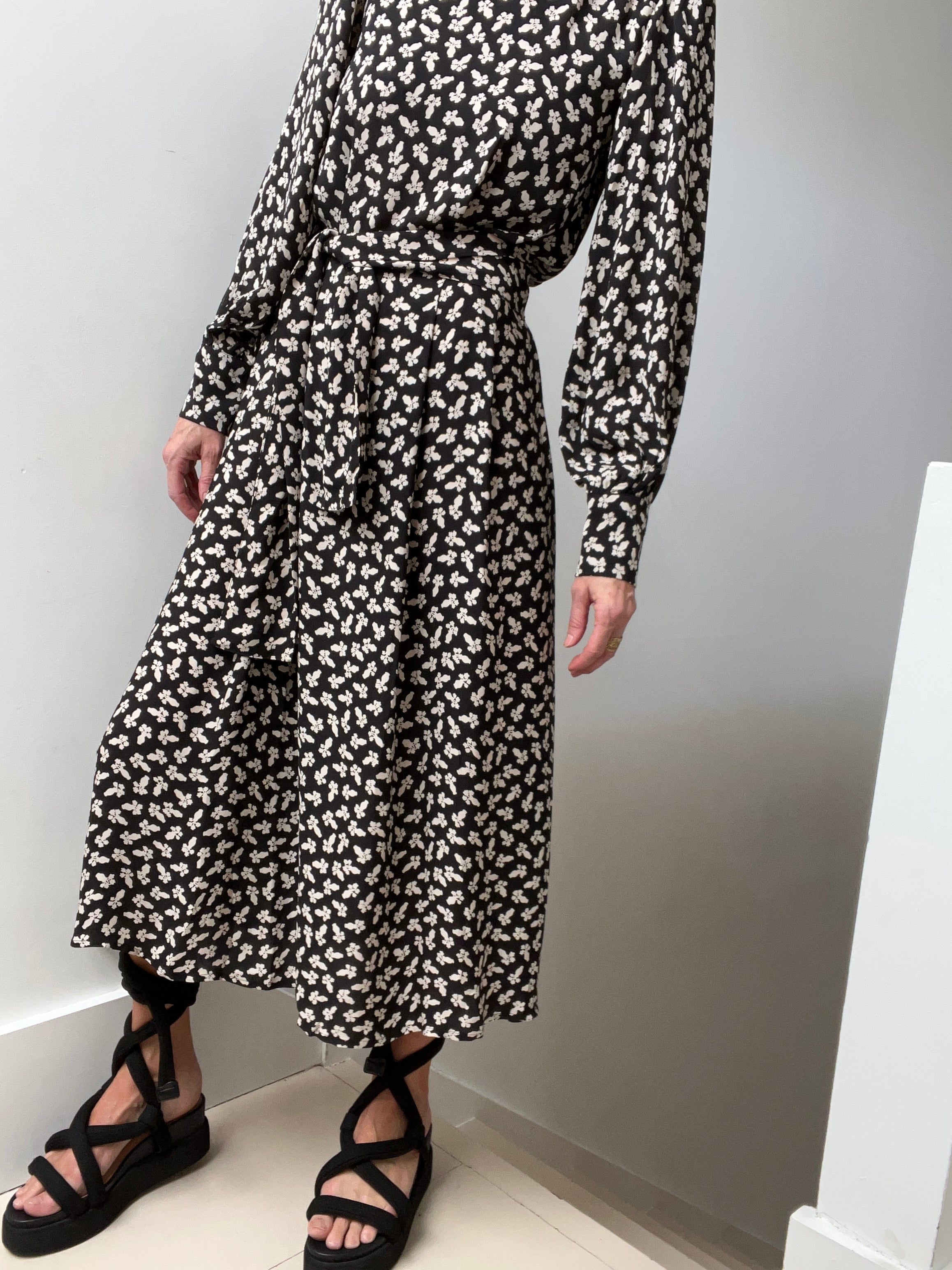 Les Coyotes Des Paris Dresses EU 36 / UK 8 Les Coyotes Juni maxi