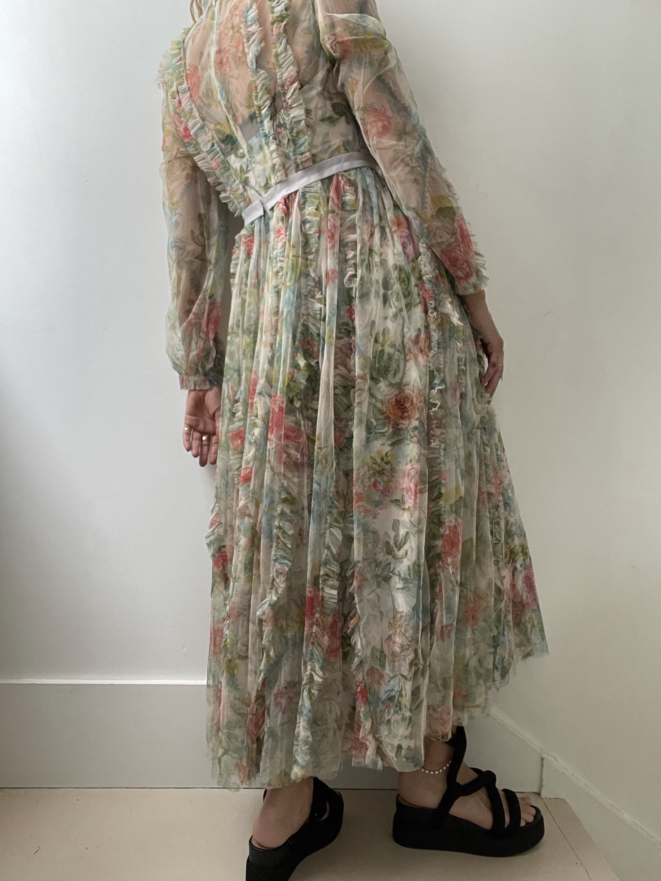 Needle and Thread Dresses EU 38 / UK 10 Garden Florals Maxi Dress