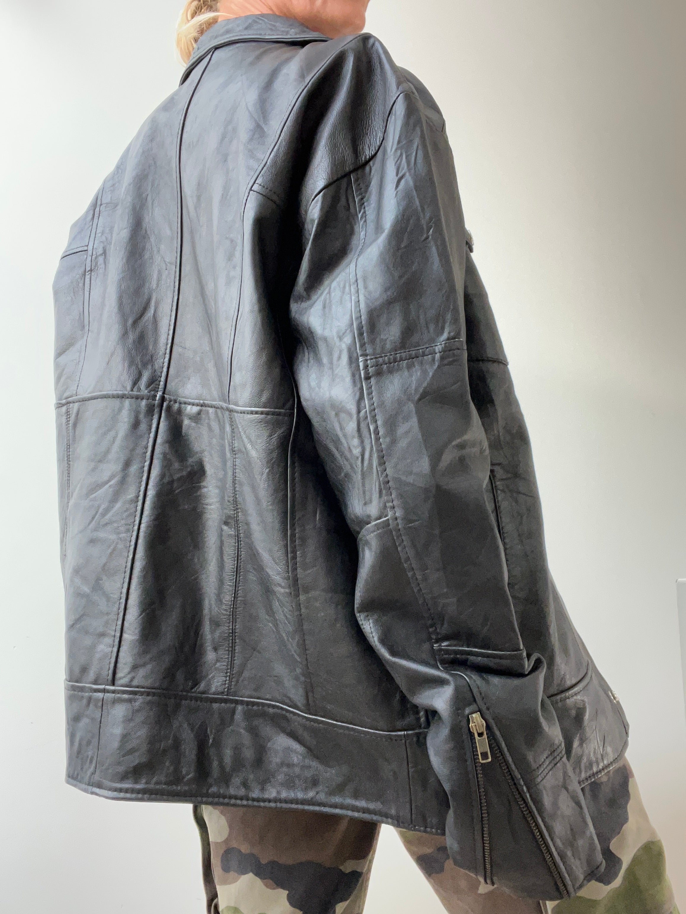 Not specified Jackets Large-XLarge Vintage Black Leather Shirt Jacket