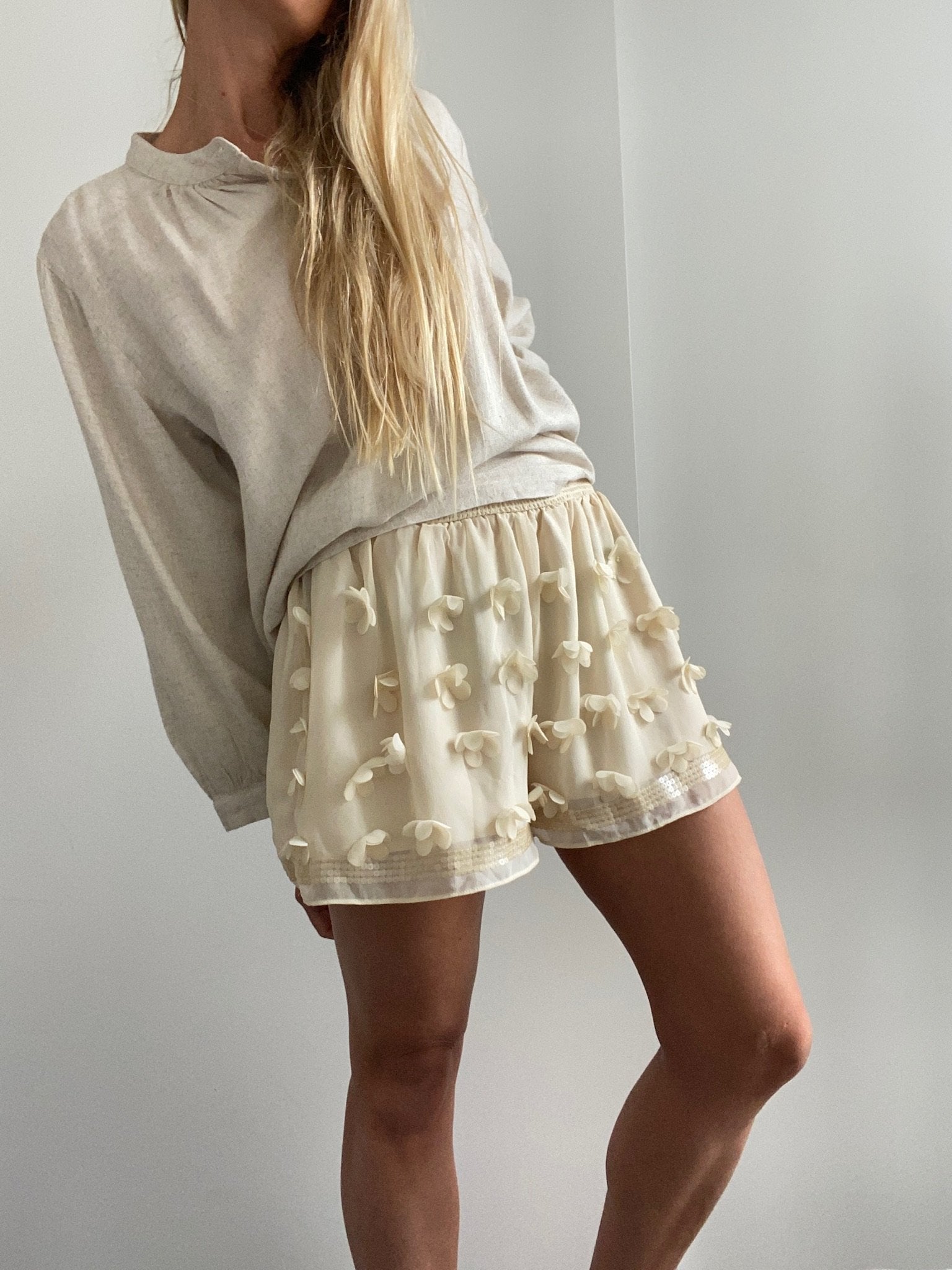 Not specified Shorts Cream Flower Shorts
