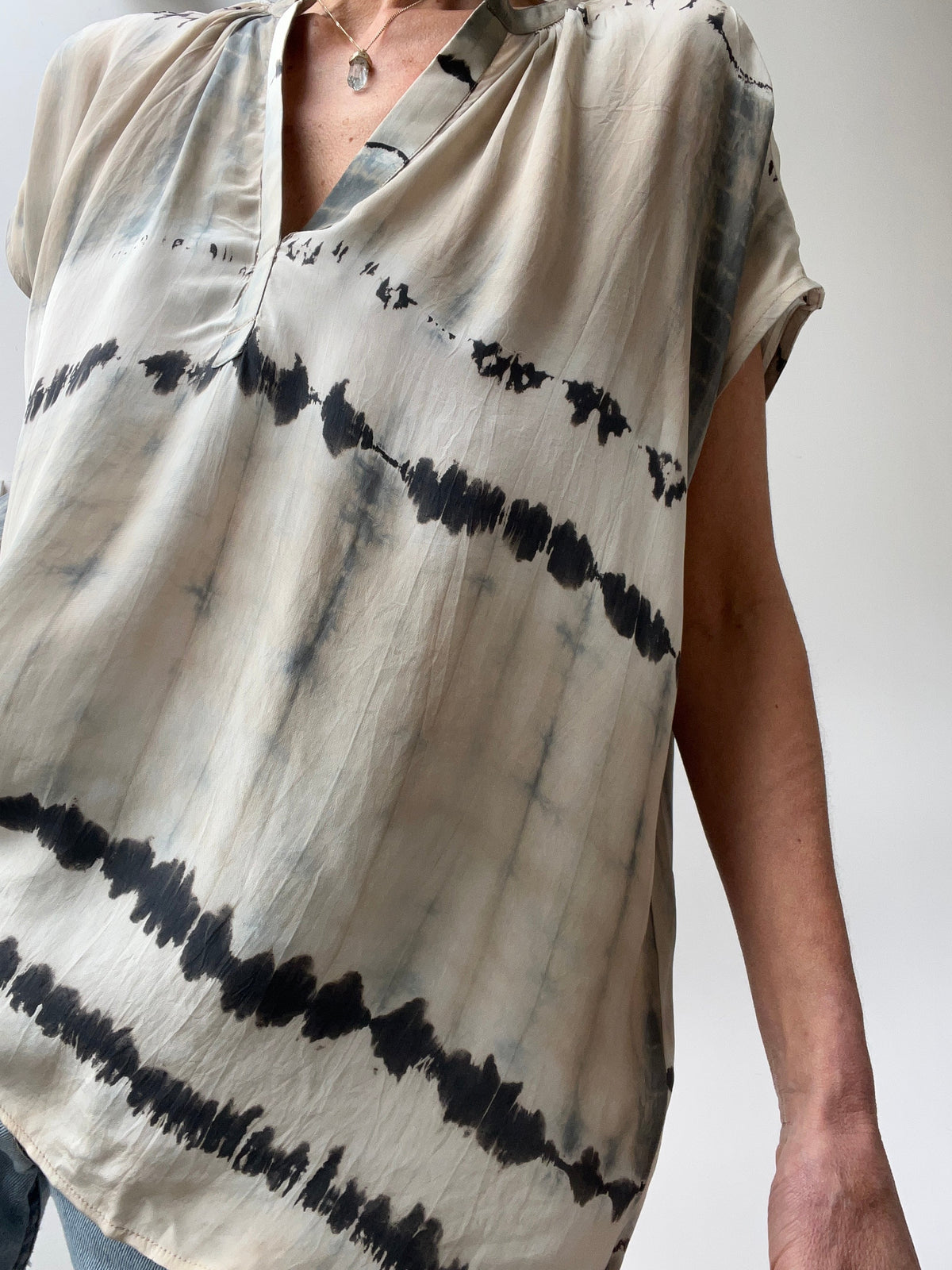 Project AJ 117 Felice Blouse in Khaki